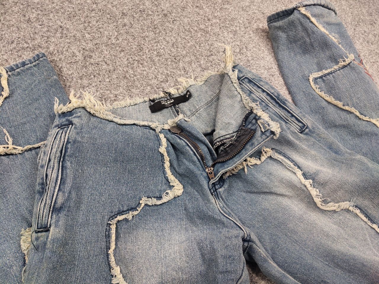 Hysteric Glamour Vtg Hysteric Glamour Style Flared embroidered Denim Jeans Size 25" / US 0 / IT 36 - 14 Thumbnail