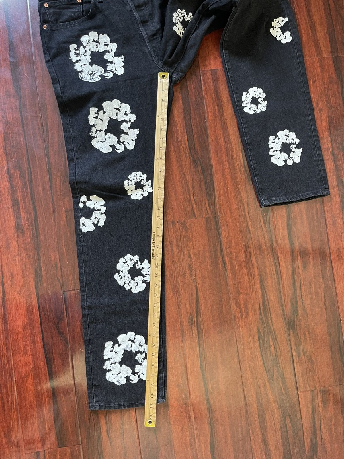 DENIM TEARS × Levi's Levi’s x DENIM TEARS 501 Black Denim Jeans 34W x 34L Size US 34 / EU 50 - 14 Thumbnail
