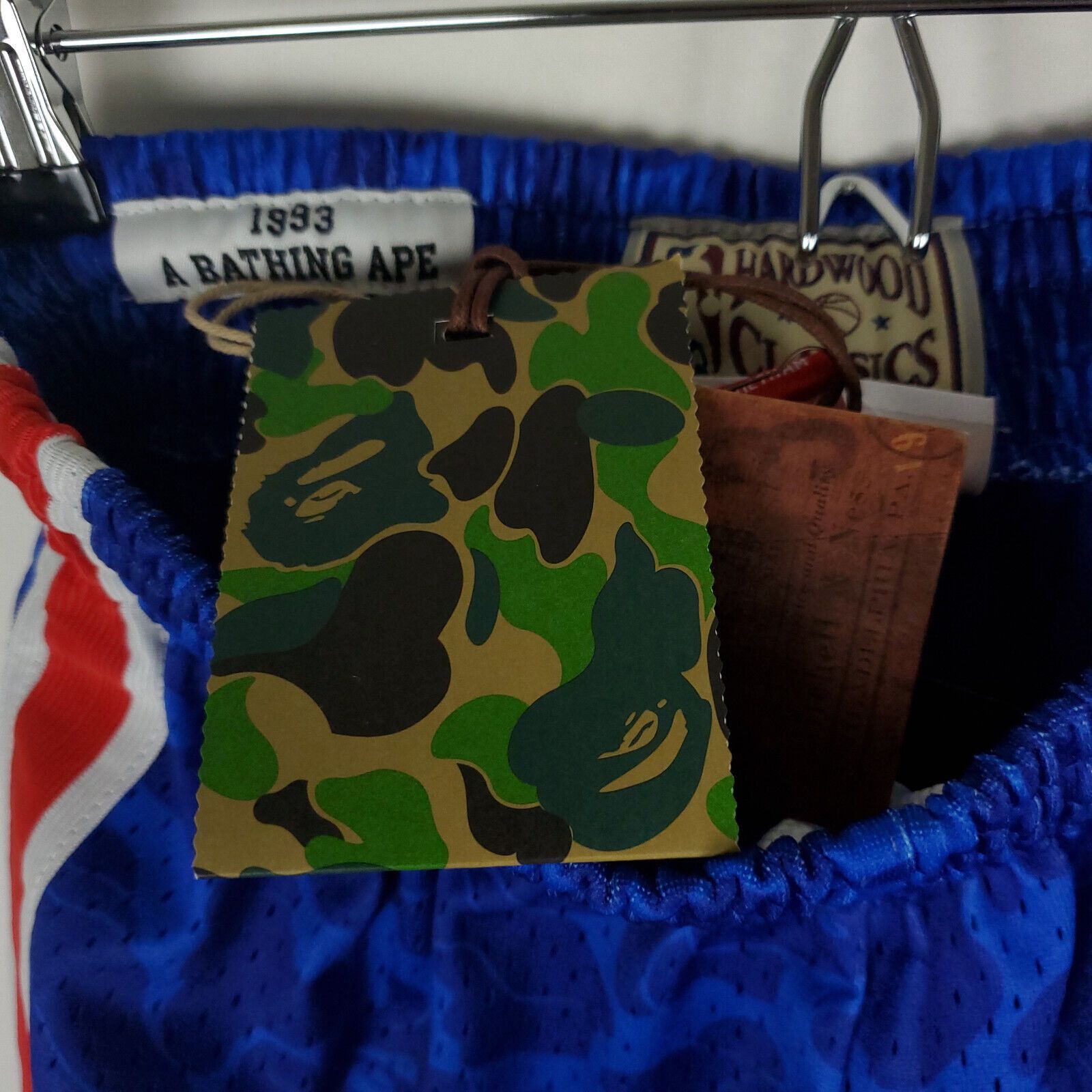 Bape × Mitchell & Ness Bape x Mitchell & Ness New Jersey Nets Shorts Size US 30 / EU 46 - 8 Thumbnail