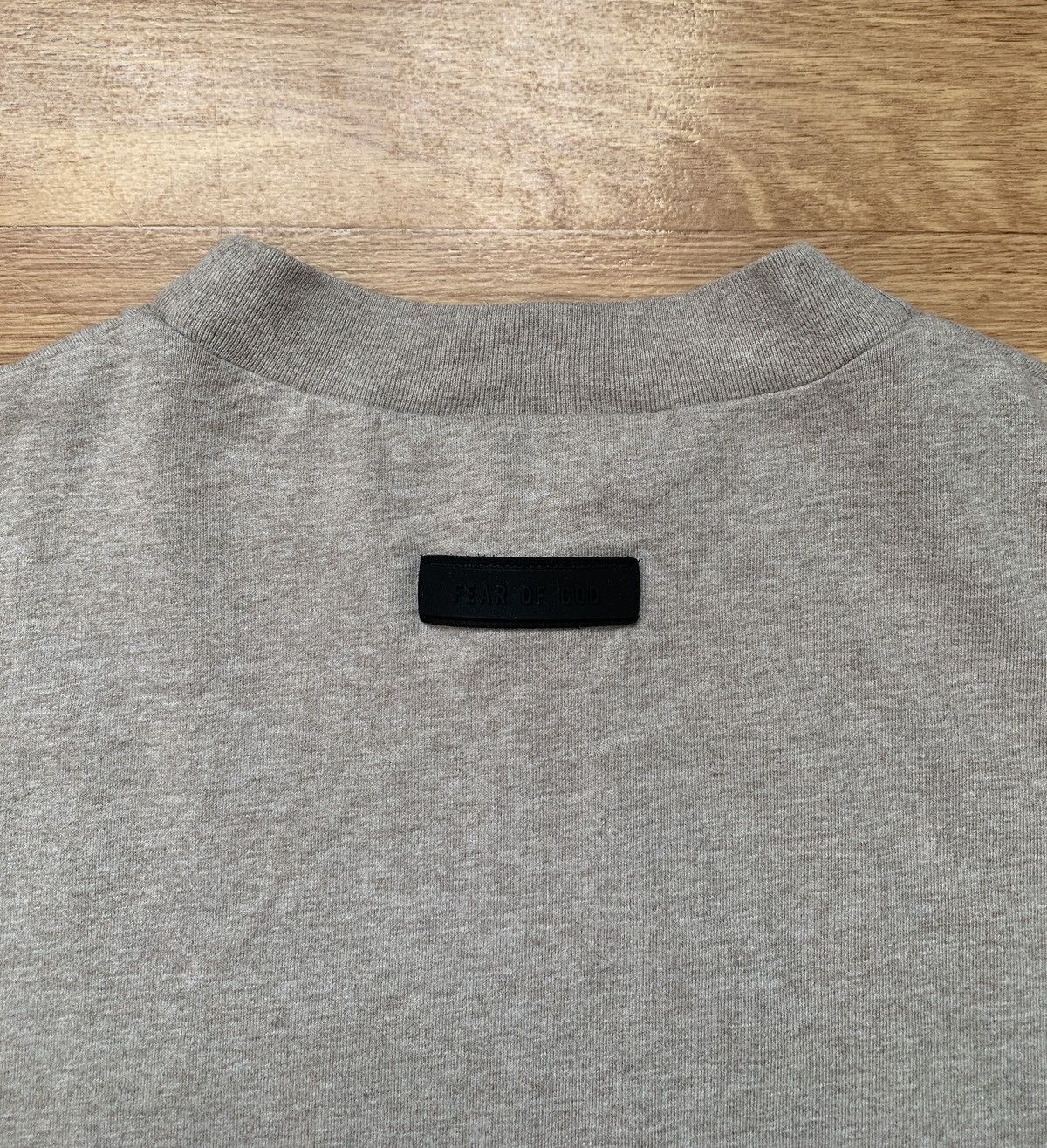 Fear of God FEAR OF GOD ESSENTIALS Logo-embossed Tee T Shirt Oversized Size US S / EU 44-46 / 1 - 12 Thumbnail