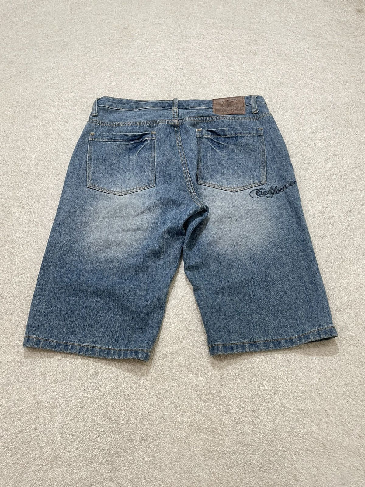 Japanese Brand 2000s Japanese Jorts Studed Denim Embroidered Y2K If6was9 Size US 34 / EU 50 - 7 Thumbnail