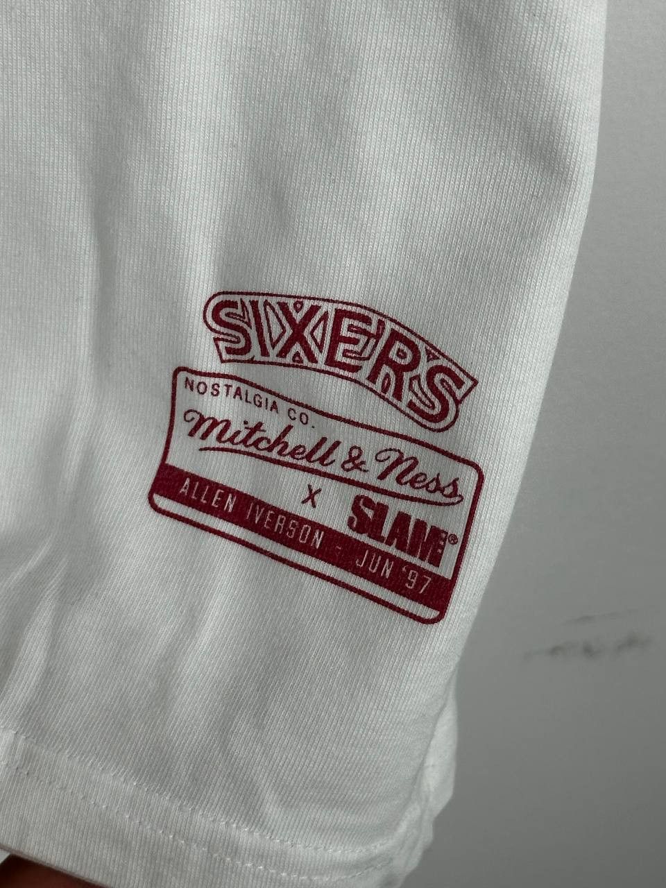 Mitchell & Ness × NBA Mitchell Ness Allen Iverson Slam Cover T Shirt Size US L / EU 52-54 / 3 - 6 Thumbnail