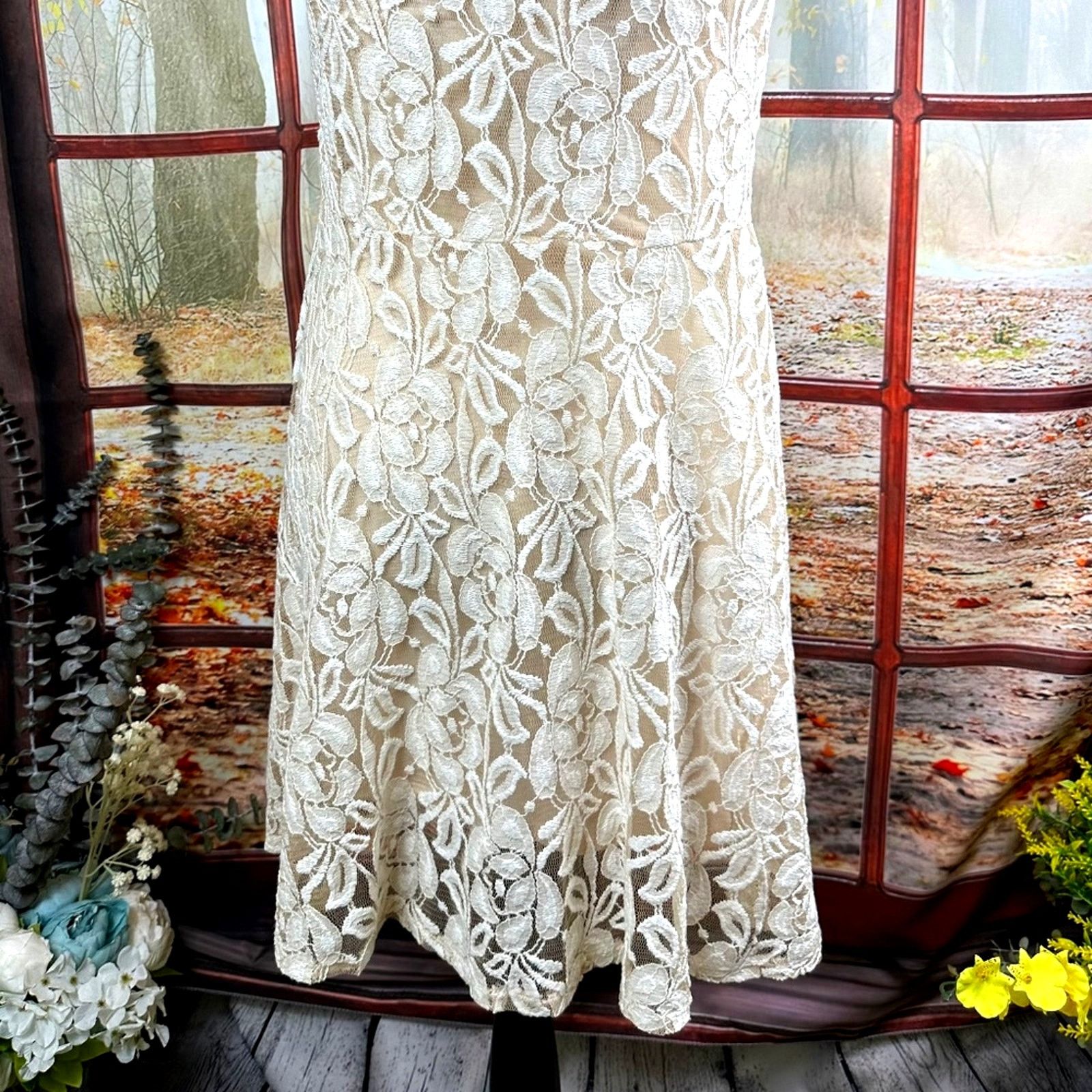 Free People Free People Lace Sleeveless Mini Dress Beige M Size M / US 6-8 / IT 42-44 - 9 Thumbnail