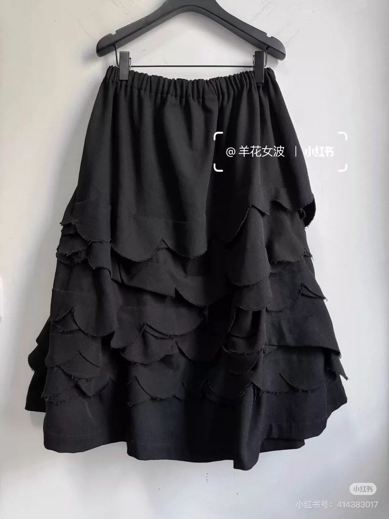 Comme des Garcons Comme Des Garcons size M Black multi-layered irregular pet Size 24" / US 00 / IT 34 - 6 Thumbnail