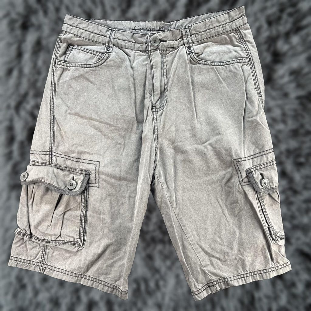 Vintage Calvin Klein Jeans Shorts Cargo Mens 29 Gray 100% Cotton Pockets Casual Summer Size US 29 - 1 Thumbnail