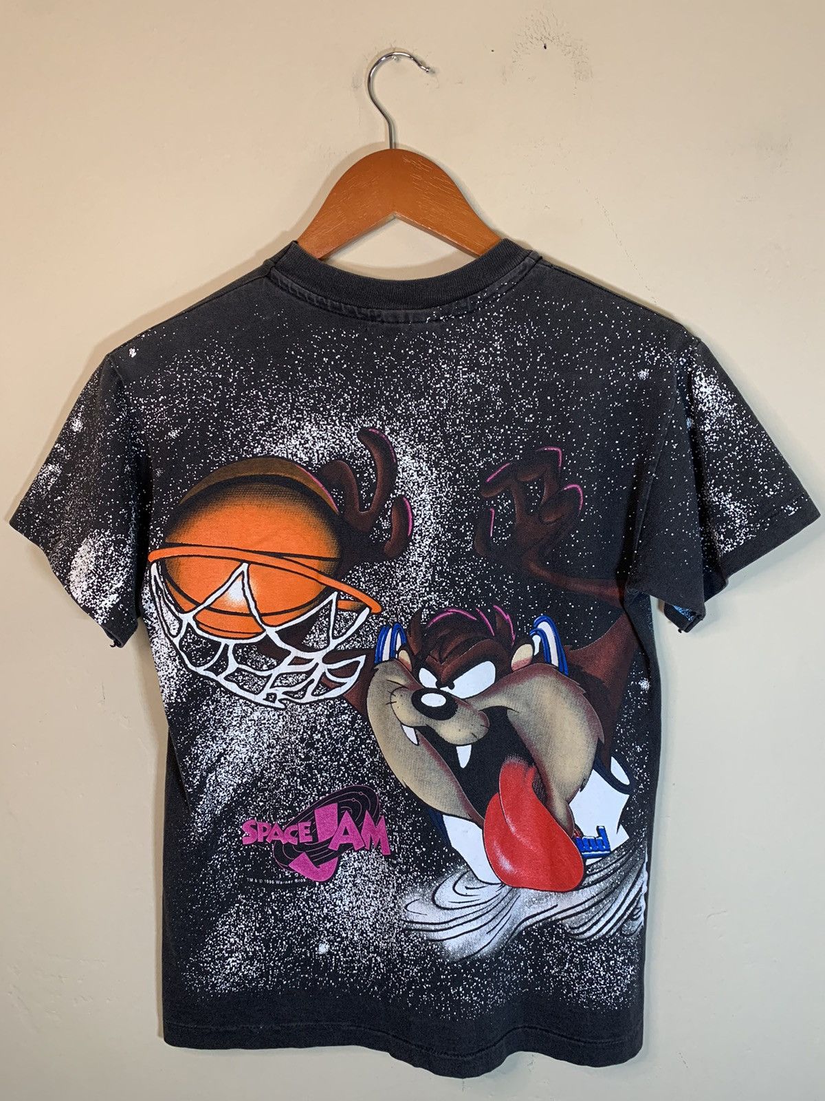 Vintage × Warner Bros *RARE* Vintage 1996 Space Jam Taz AOP Single Stitch T-Shirt Size US XXS / EU 40 - 2 Thumbnail