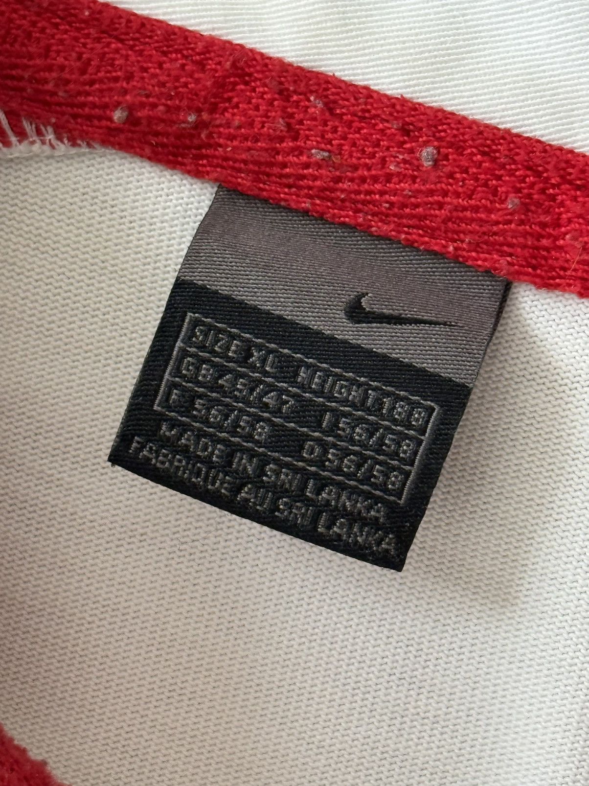 Nike Nike 2002 England Rugby Long Sleeve Jersey Size US XL / EU 56 / 4 - 8 Thumbnail