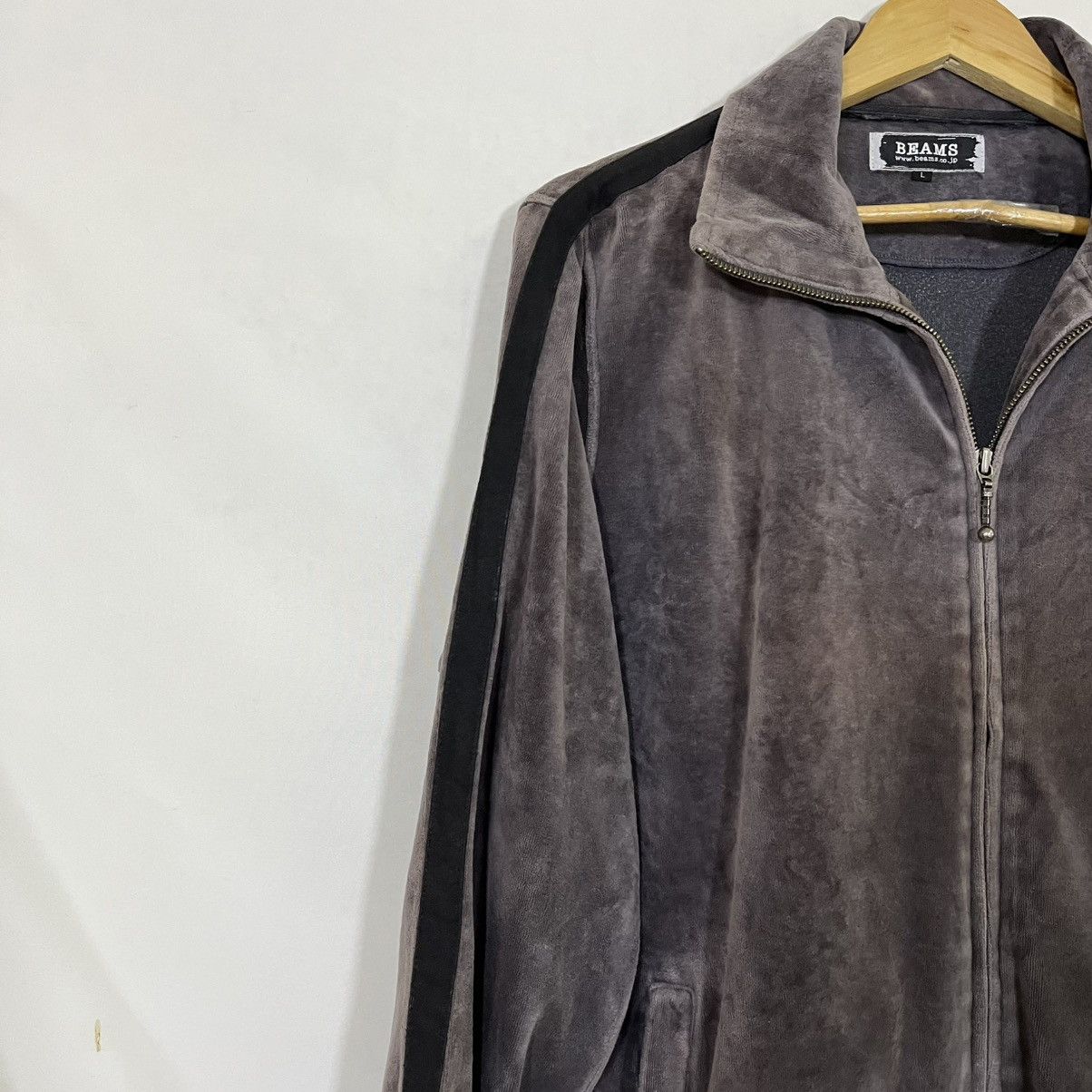 Beams Japan VINTAGE BEAMS JP SKULL EMBROIDED VELVET JACKET Size US L / EU 52-54 / 3 - 2 Thumbnail
