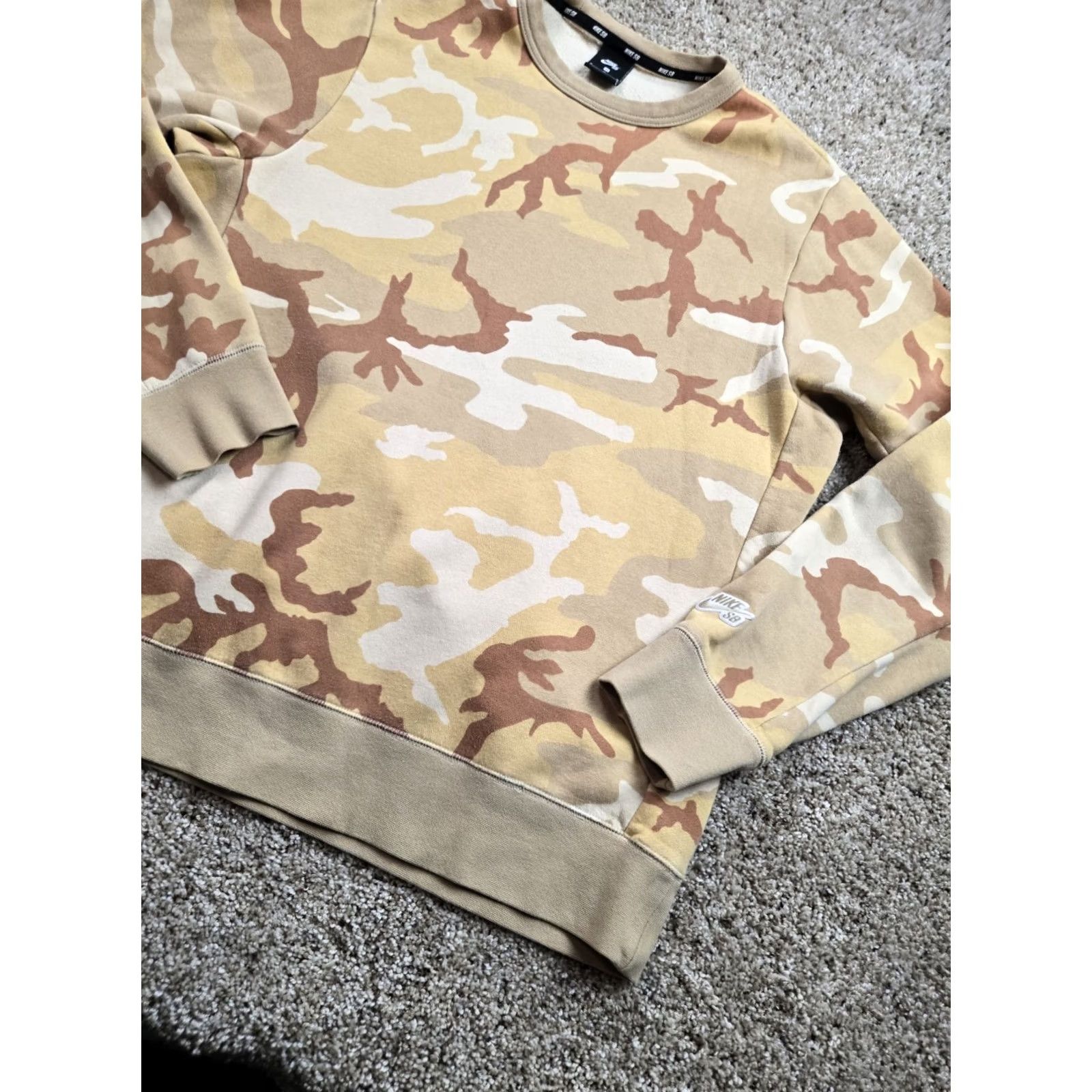 Nike Nike SB Sweatshirt Mens Medium Desert Camo Crewneck Pullover Long Sleeve Size US M / EU 48-50 / 2 - 2 Thumbnail