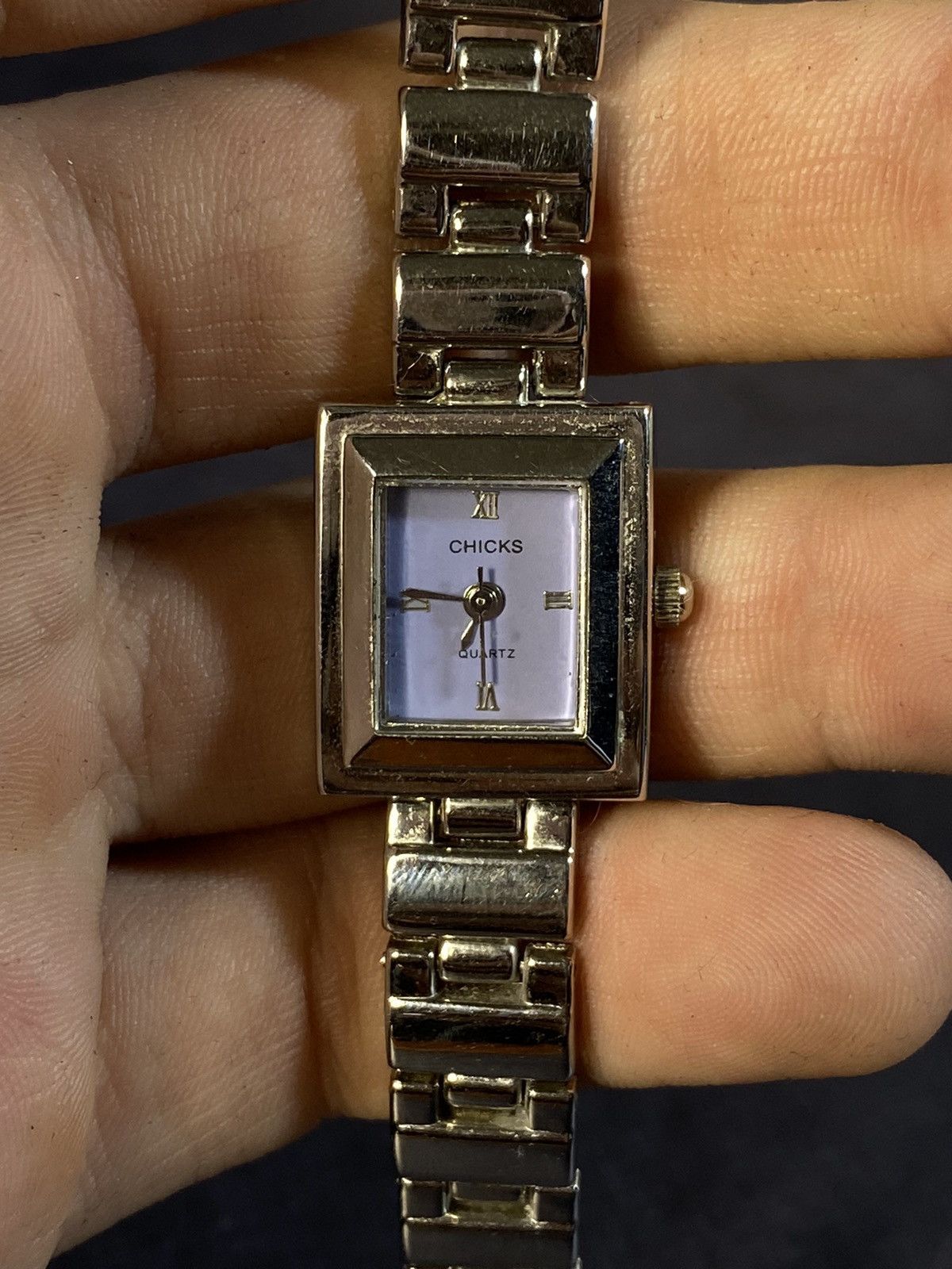 Hysteric Glamour Elegant CHICKS Watch with Metal Bracelet Japanese Brand Size ONE SIZE - 8 Thumbnail