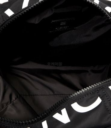 Givenchy o1srvl11e0625 Size:OS/ Pandora Small Bag in Black Size ONE SIZE - 5 Thumbnail