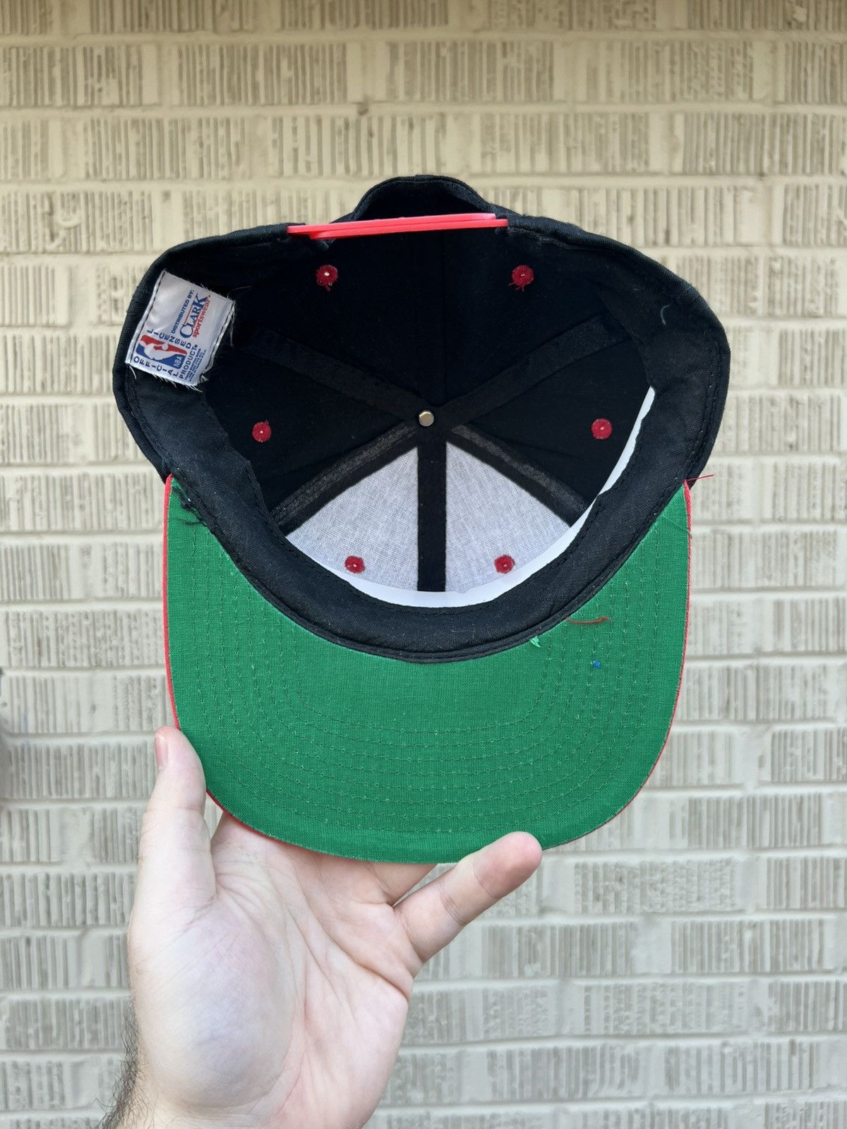 Sports Specialties Vintage 90’s NBA Chicago Bulls SnapBack Hat Size ONE SIZE - 2 Thumbnail