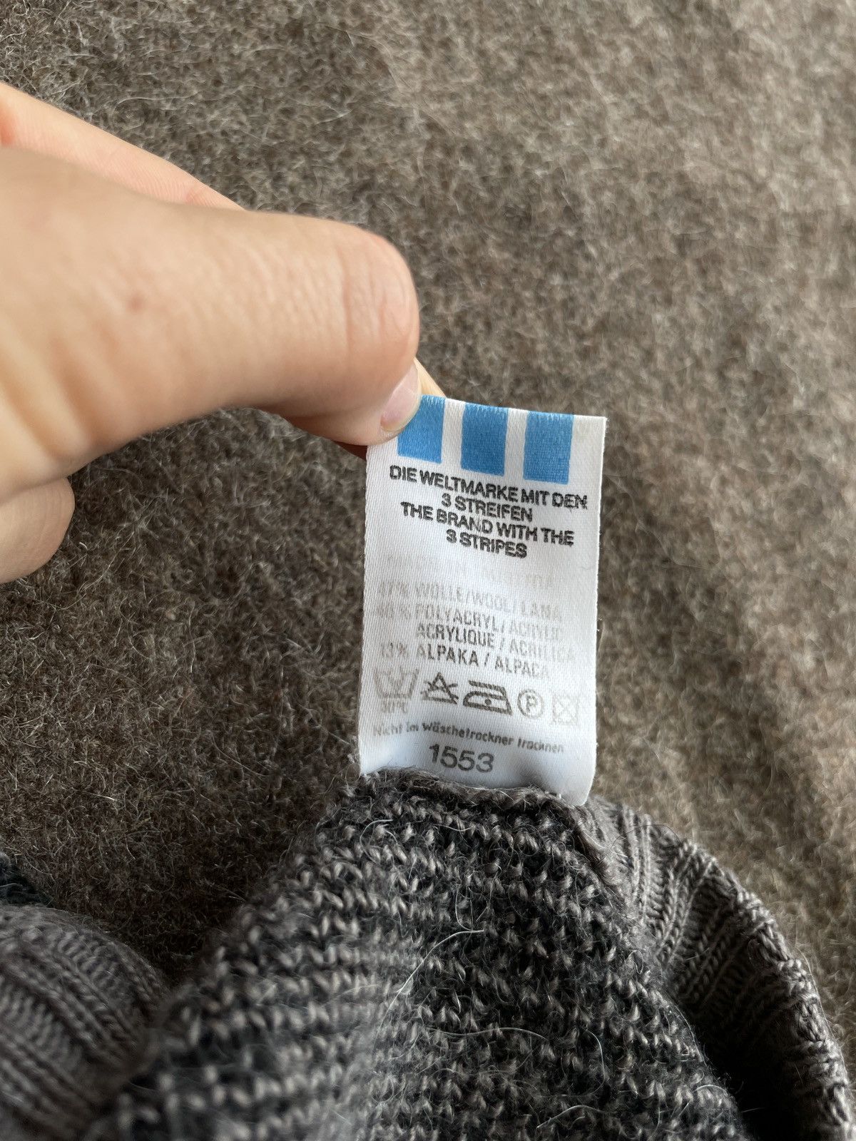 Adidas Vintage Adidas Original Sweater Size US M / EU 48-50 / 2 - 9 Thumbnail
