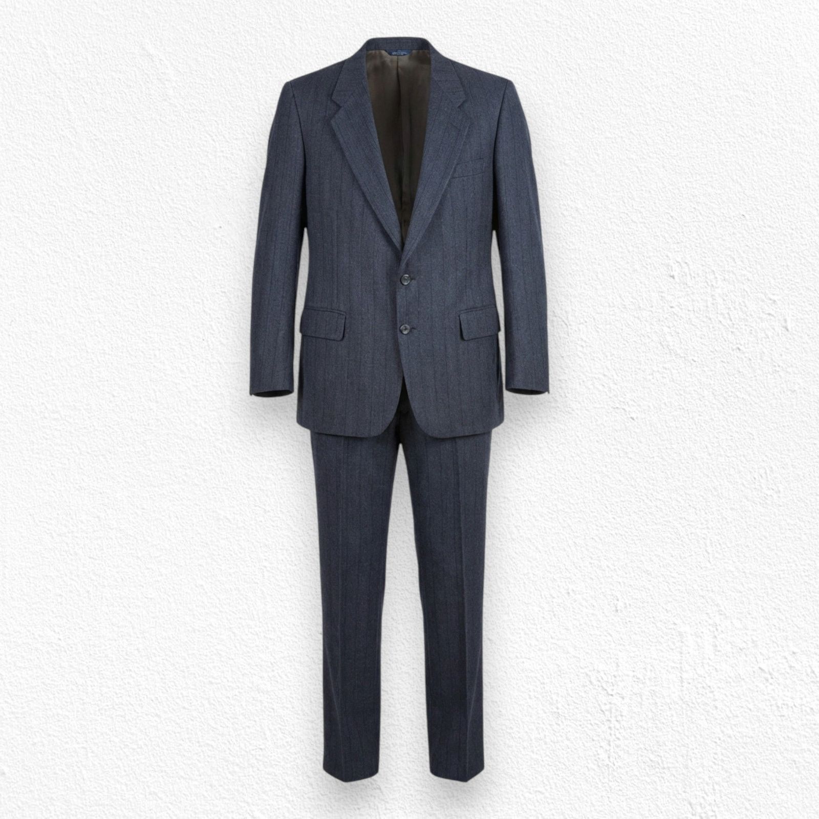 Geoffrey Beene Vintage Gray Wool Pinstripe Suit Size 40R Size 40R - 1 Thumbnail