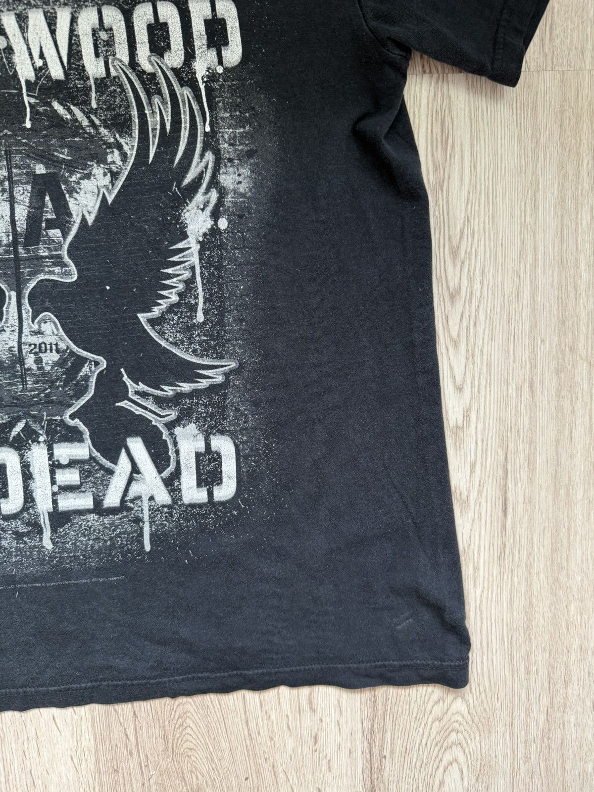 Gildan Holywood Undead 2011 tshirt Size US M / EU 48-50 / 2 - 4 Thumbnail