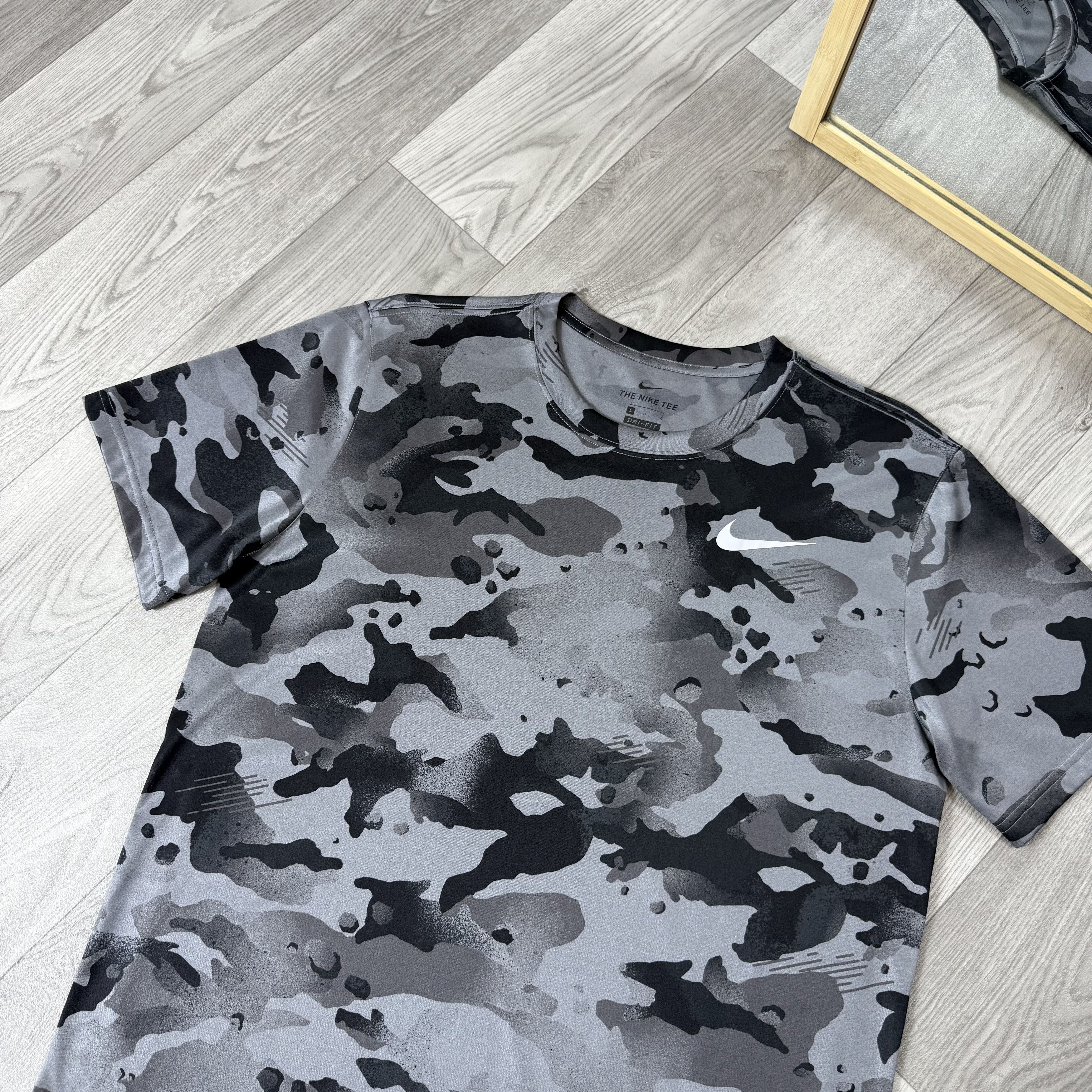 Nike Nike Dri-Fit Camouflage Sport Tee Shirt L Size US L / EU 52-54 / 3 - 5 Thumbnail