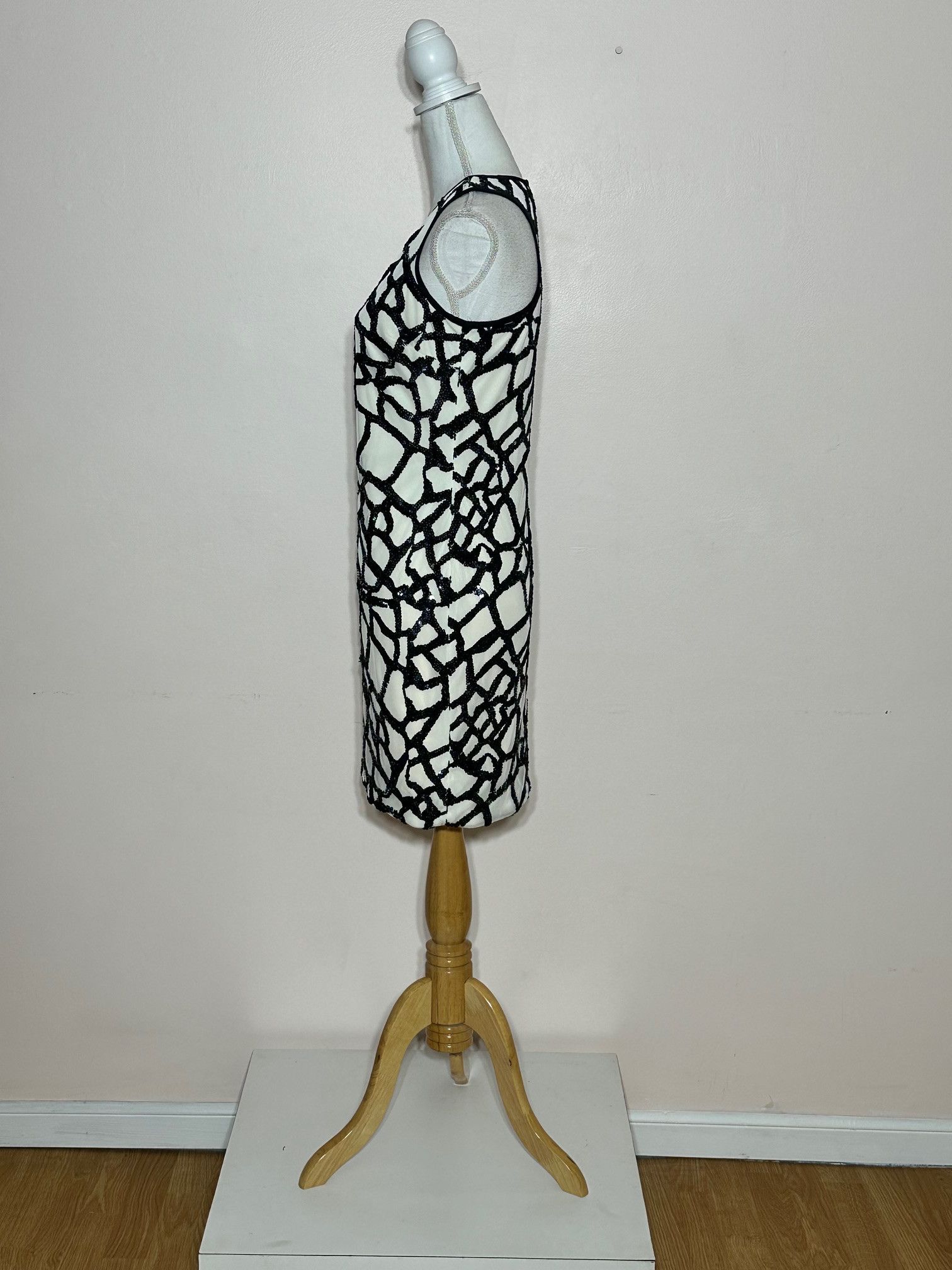 Other Suzi Chin for Maggy Boutique Black Sequin White Net Dress Size S / US 4 / IT 40 - 3 Thumbnail