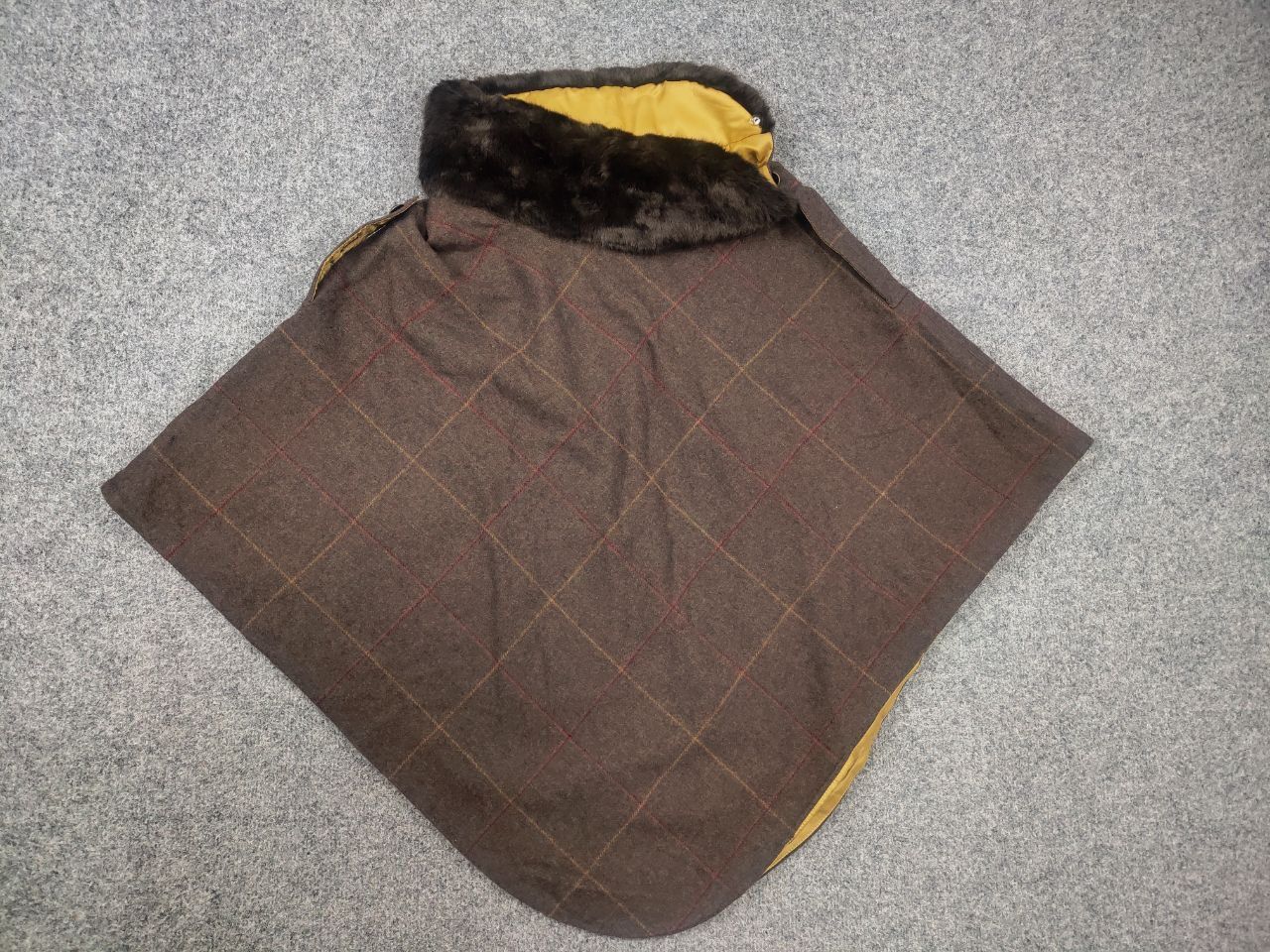 Harris Tweed Joules Hazelwood New Poncho Femme Brown Tweed Fur Jacket Size ONE SIZE - 8 Thumbnail