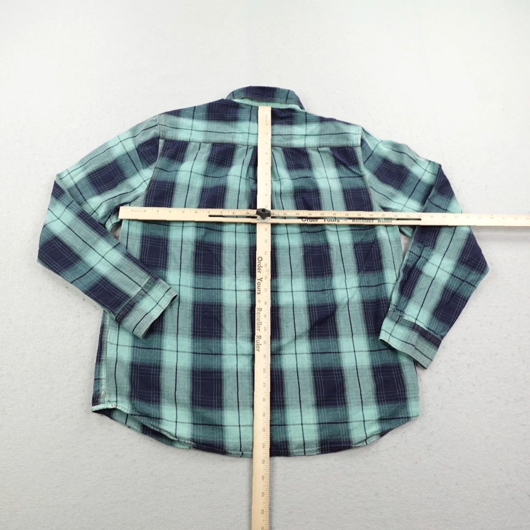 Vintage 32 Bar Blues Shirt Mens Large Blue Plaid Button-Down Long Sleeve Casual Cotton Shirt Mens L Blue Plaid Size US L / EU 52-54 / 3 - 6 Thumbnail