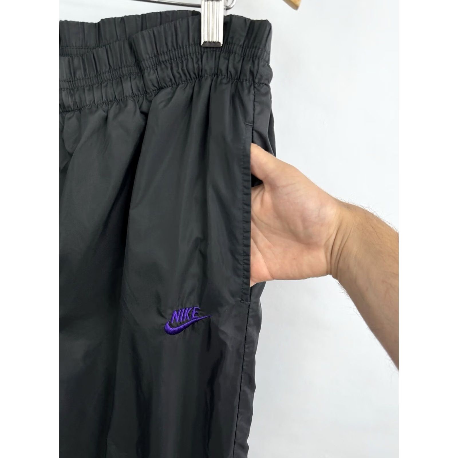 Nike VINTAGE Nike Track Pants L Black 80s Retro Nylon Men Size US 33 - 6 Thumbnail