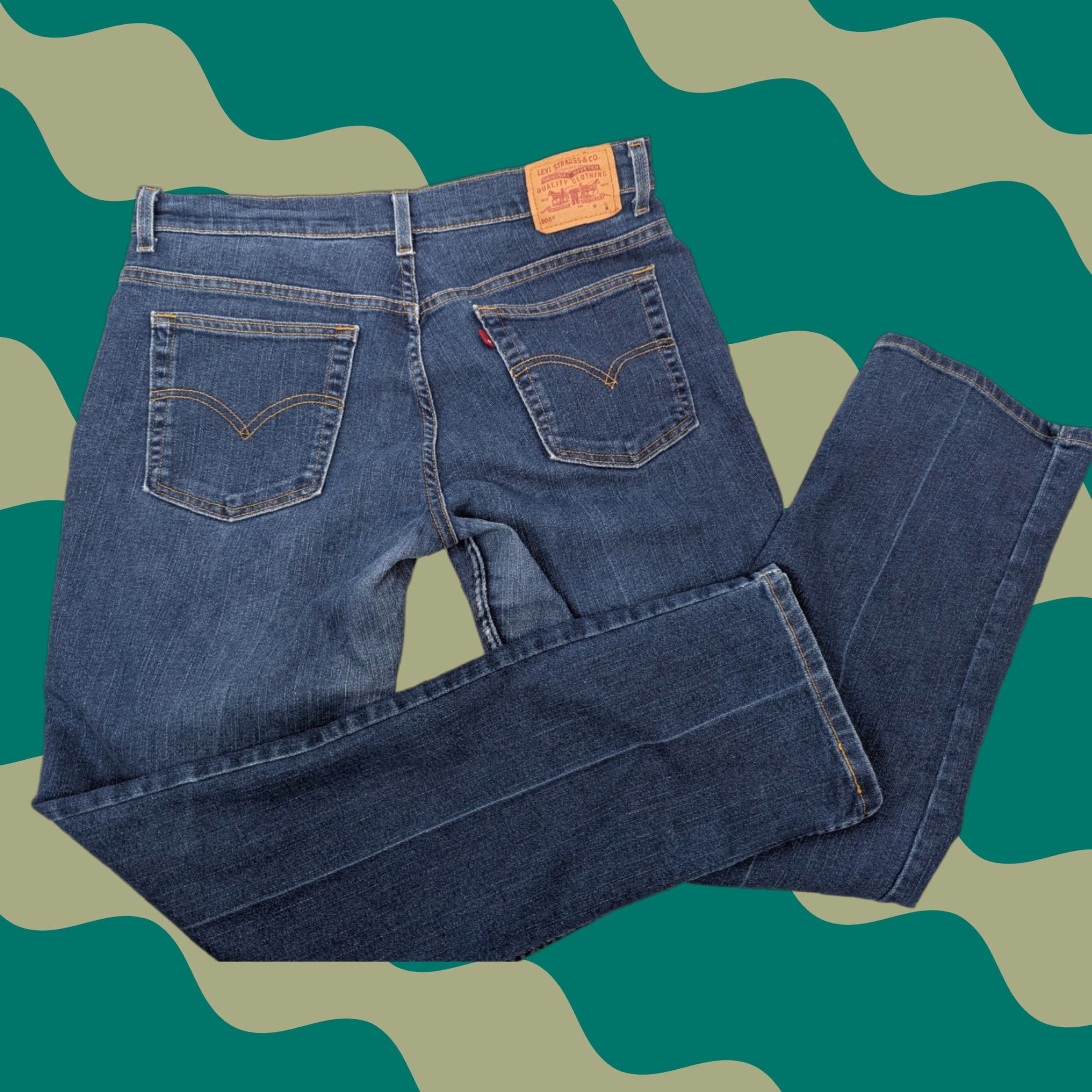 Levi's VINTAGE Levi's 505 Jeans Woman 12 Blue Distressed Straight Low Rise 90s Retro USA Levi's 505 Womens Jeans Size 34" / US 12 / IT 48 - 1 Thumbnail