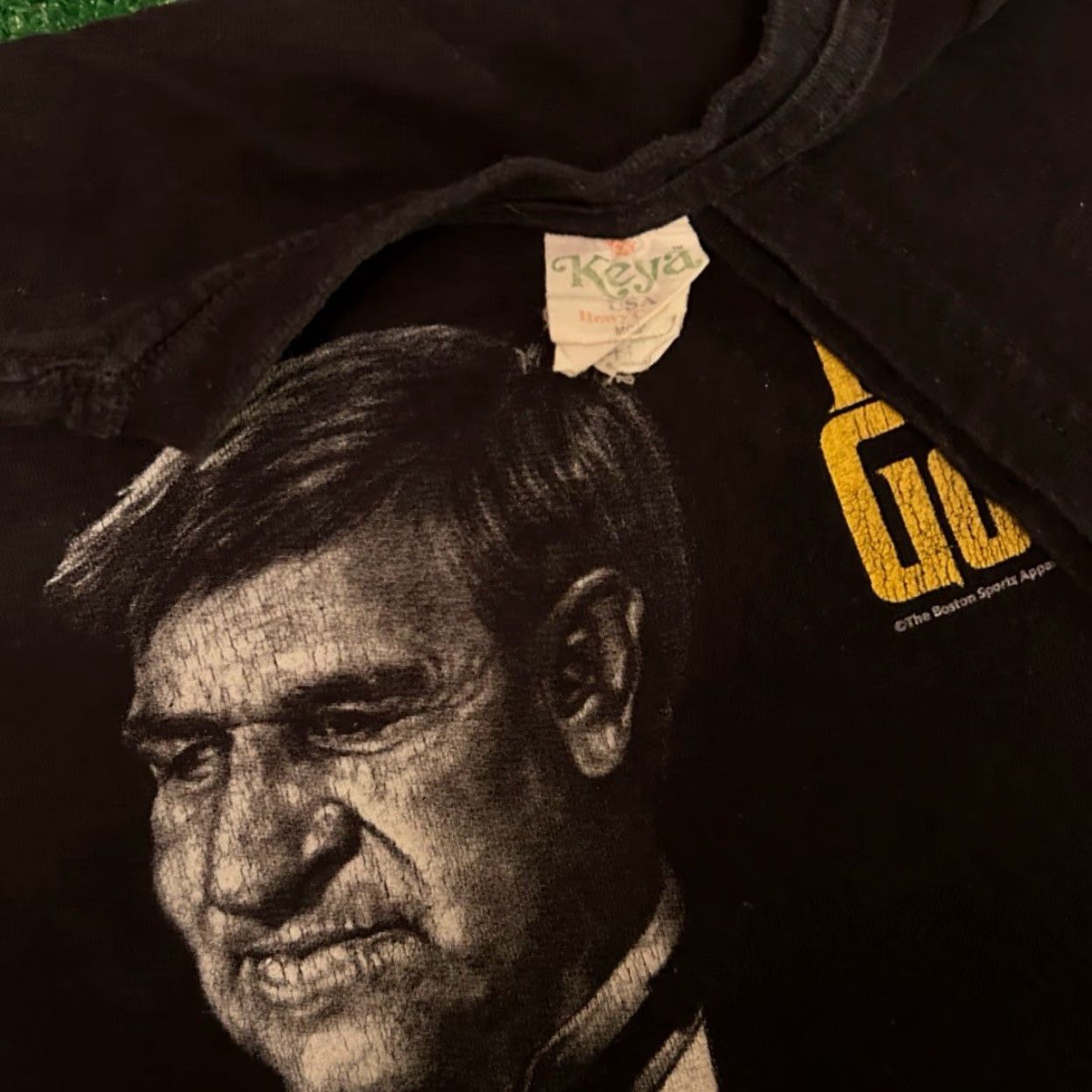 NHL VINTAGE 90s The Godfather Bobby Orr NHL Boston Bruins VTG Shirt Mens Size XL Size US XL / EU 56 / 4 - 2 Thumbnail