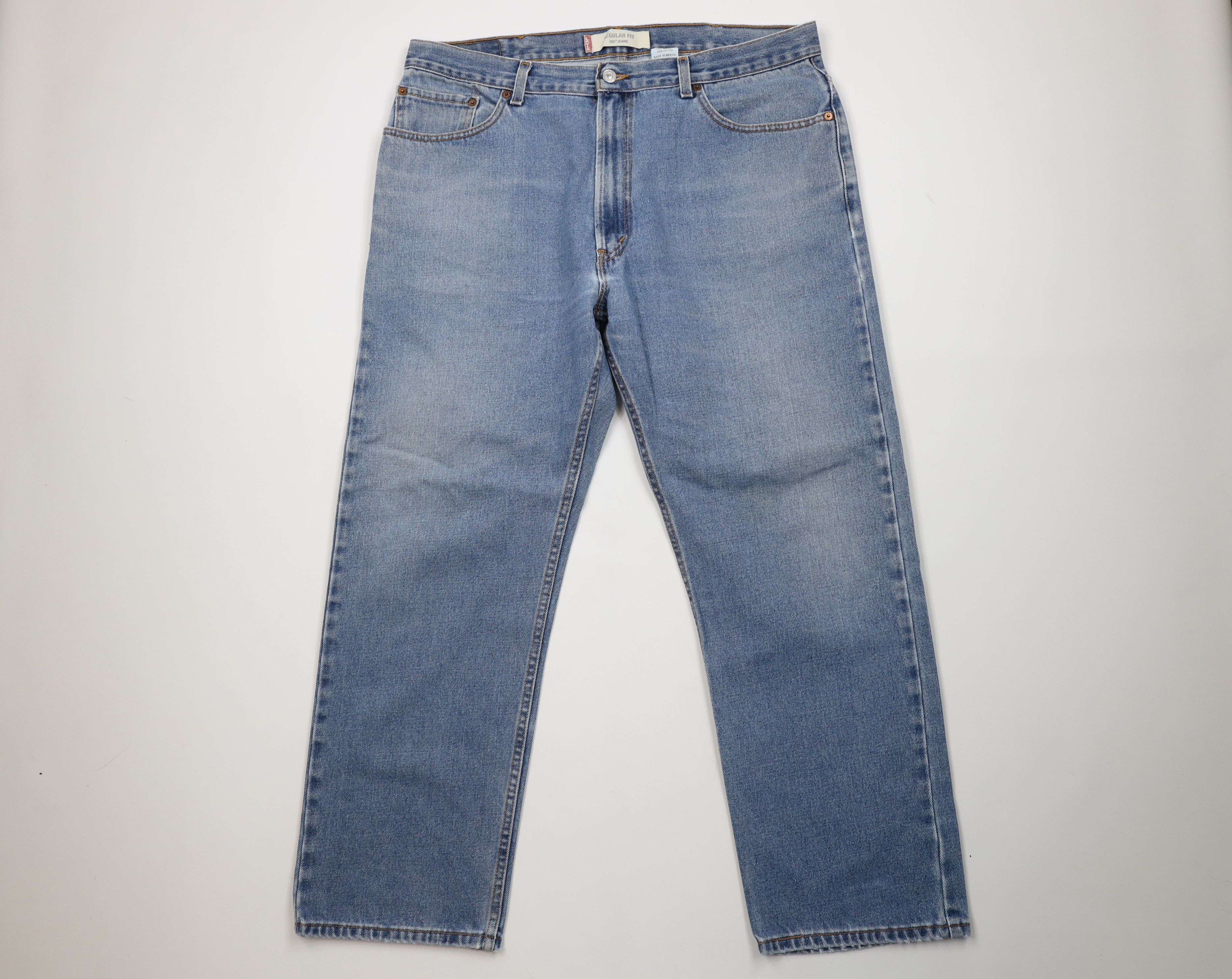 Levi's Vintage Y2K 2004 Levis 505 Regular Straight Leg Jeans Blue Size US 40 / EU 56 - 1 Thumbnail