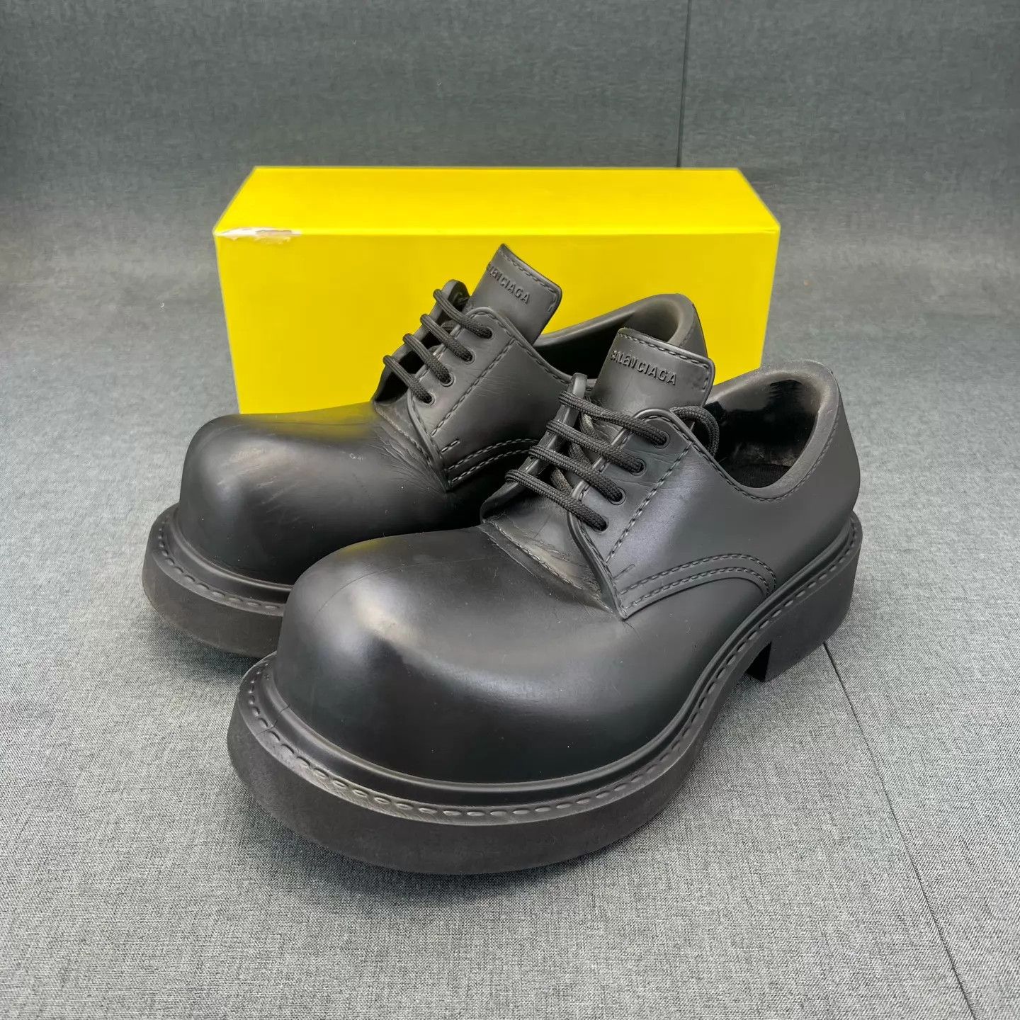 Balenciaga Balenciaga Mickey Sneaker 40 Boxed New Size US 7 / EU 40 - 1 Thumbnail