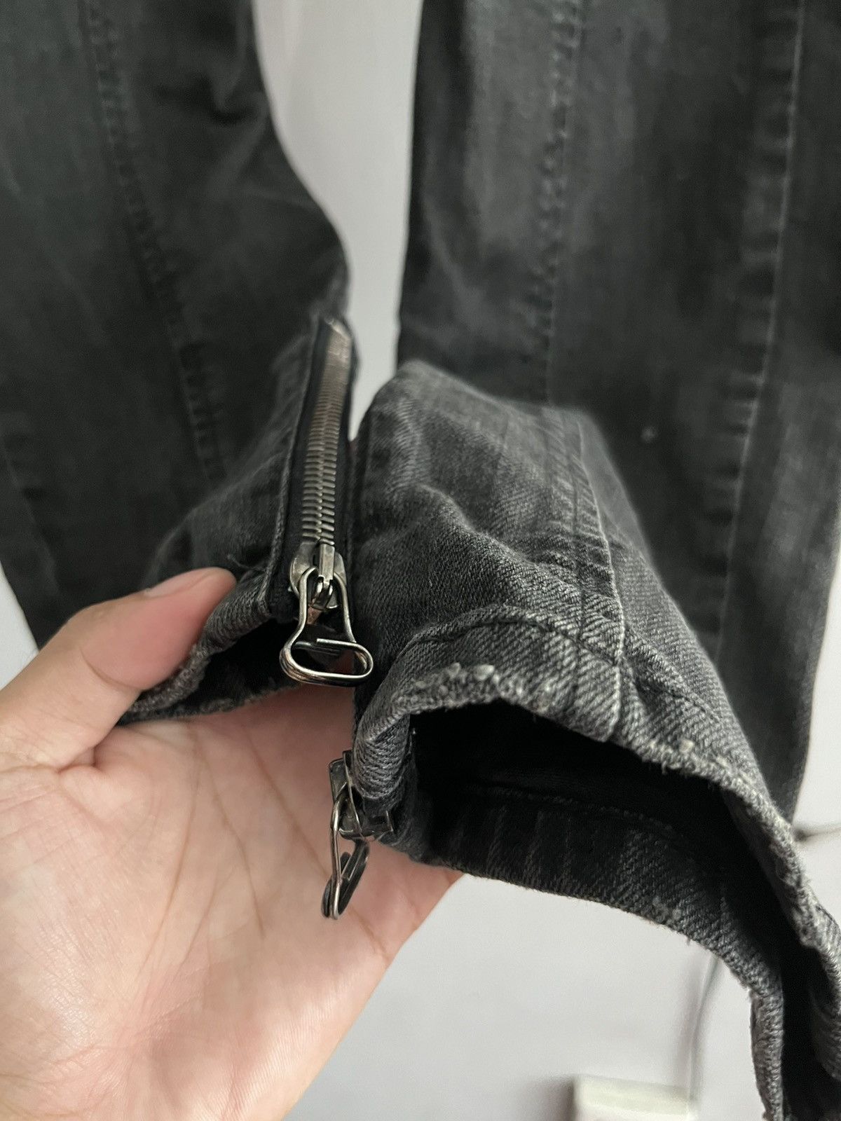 Pierre Balmain Pierre Balmain Biker Slim Cut Jeans Size 30" / US 8 / IT 44 - 4 Thumbnail