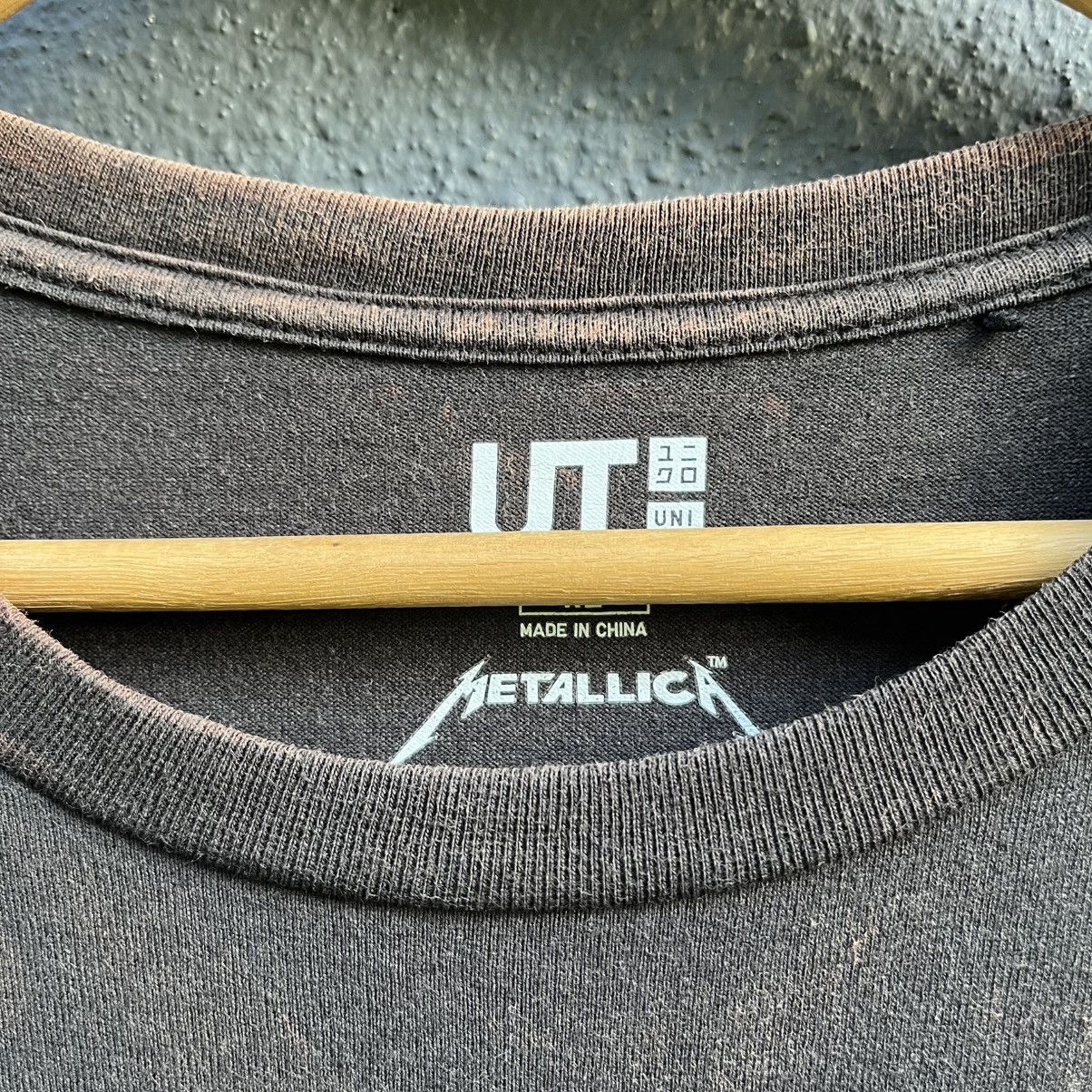 Metallica Thrashed Faded Metallica X Uniqlo Japanese Brand Tee Size US XL / EU 56 / 4 - 4 Thumbnail