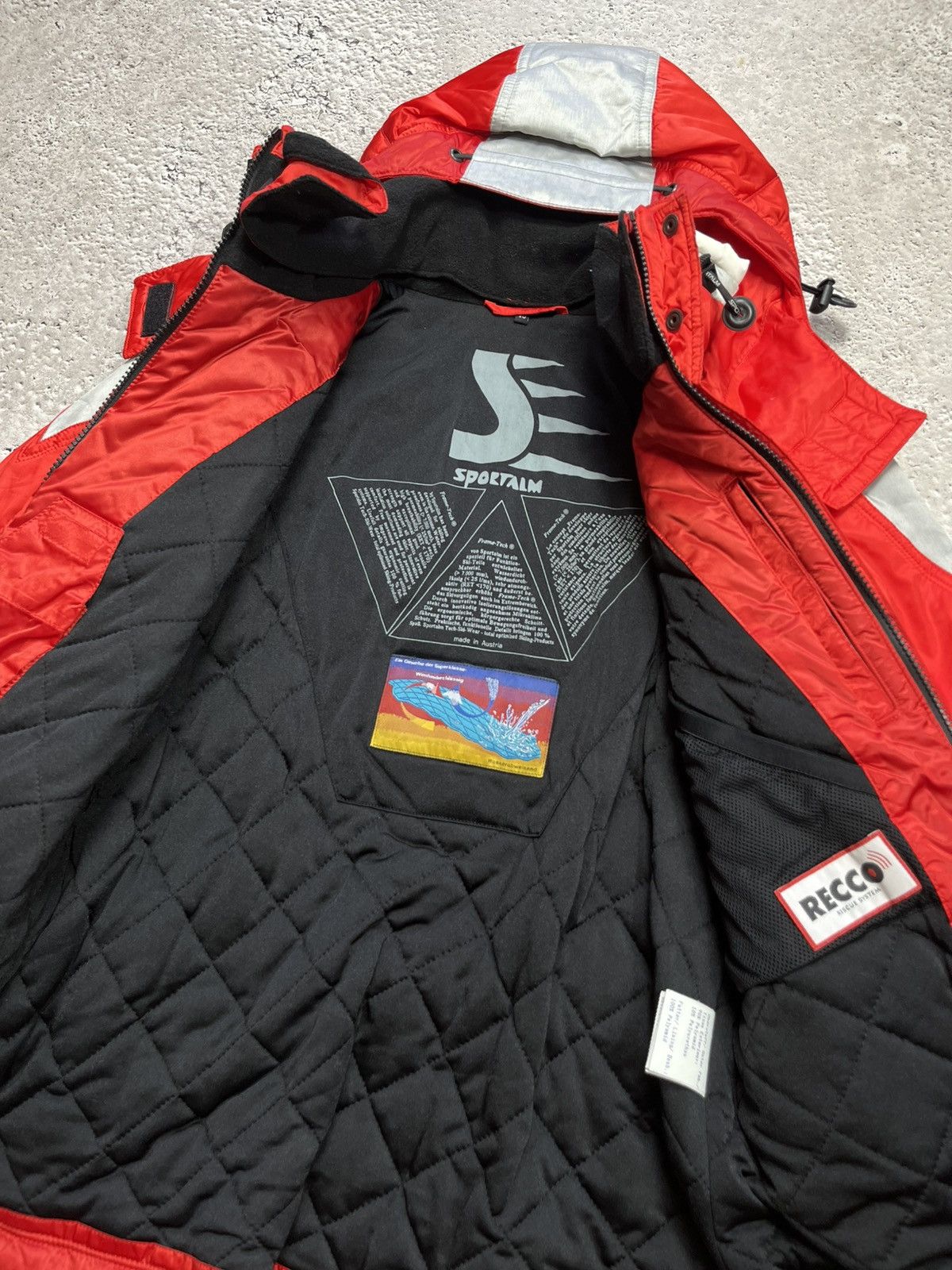 Sportalm Kitzbuhel Vintage Sportalm Red Silver Ski Jacket Belted Hooded Size 40 Size M / US 6-8 / IT 42-44 - 12 Thumbnail