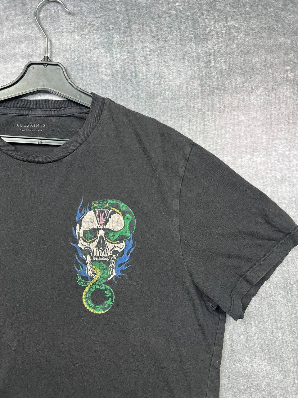 Allsaints × Japanese Brand AllSaints Adder t-shirt in washed black with back print Size US S / EU 44-46 / 1 - 5 Thumbnail