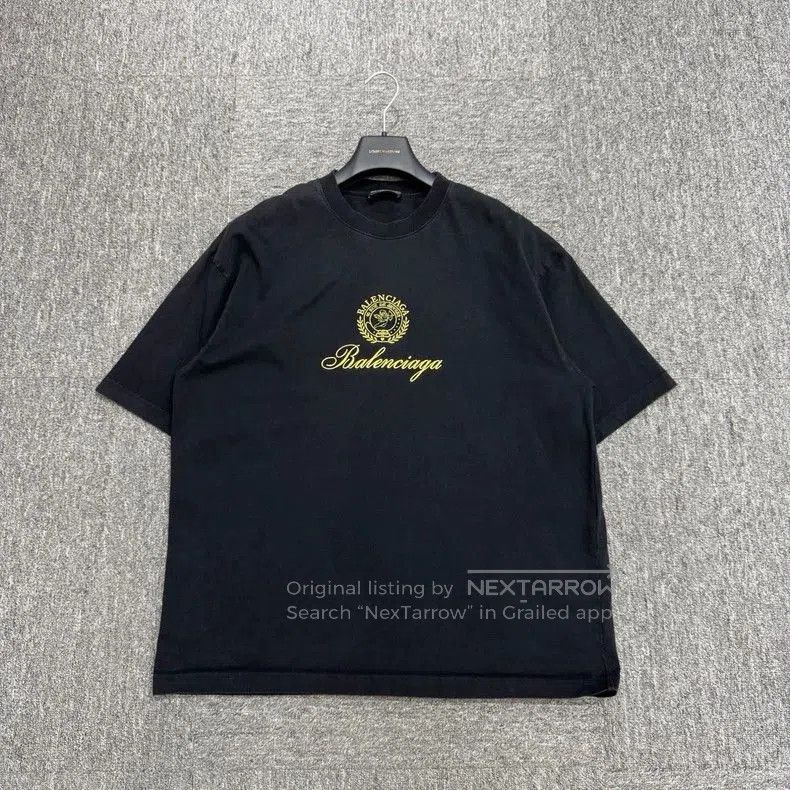 Balenciaga Balenciaga Gold Cupid Embroidered T-shirt. Size US M / EU 48-50 / 2 - 1 Thumbnail