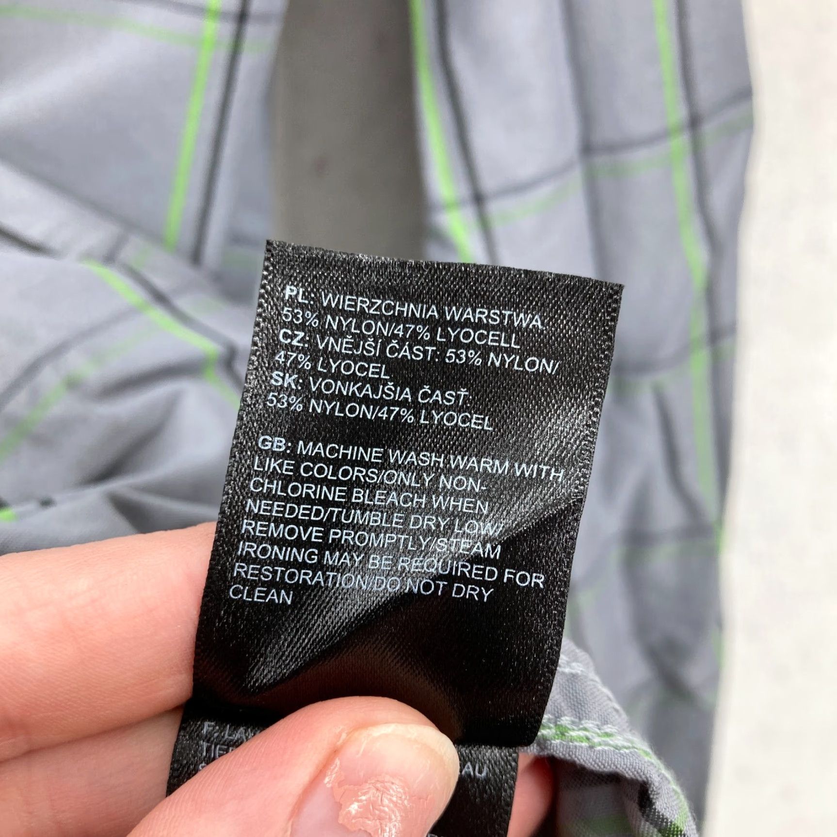 The North Face The North Face Mens XL Vented Fishing Shirt Gray Plaid Nylon Outdoors Camp Button-Up Short Sleeve? Size US XL / EU 56 / 4 - 6 Thumbnail