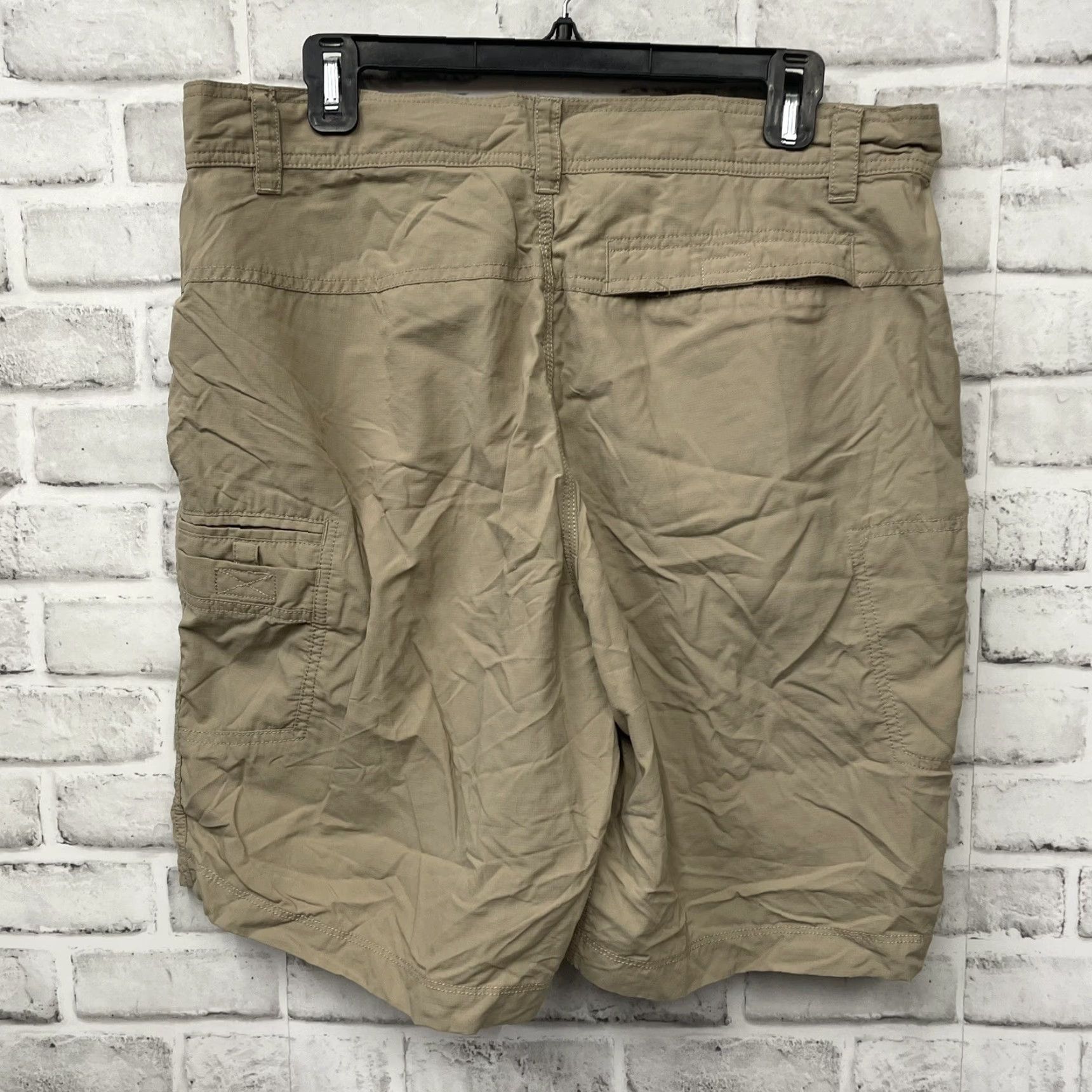 The North Face The North Face Shorts Mens 36 Beige Khaki Regular Size Beige The North Face Mens Shorts 36 Size Size US 36 / EU 52 - 5 Thumbnail