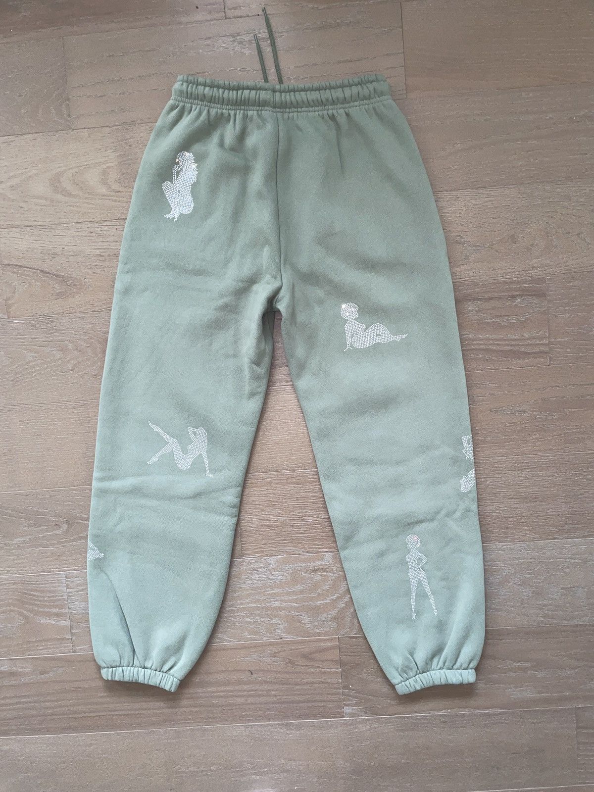Named Collective NAMED COLLECTIVE - GREEN RHINESTONE CAMO SWEATPANTS Size US 30 / EU 46 - 7 Thumbnail