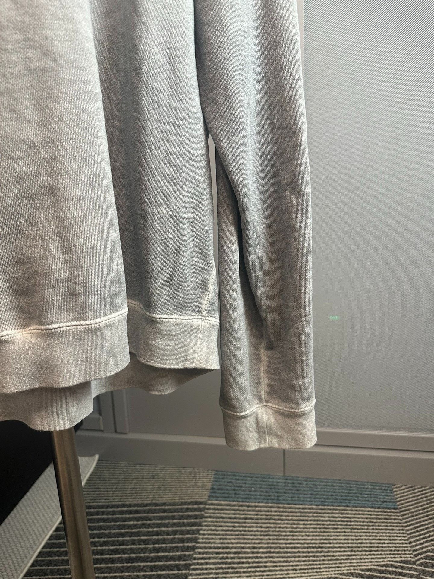 Maison Margiela Maison Margiela Gray relief embroidered pattern logo sweats Size US L / EU 52-54 / 3 - 4 Thumbnail