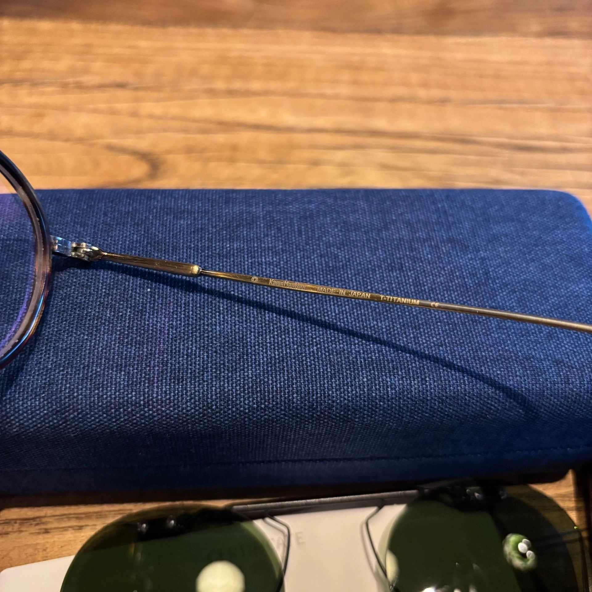 Other WanNianGui KMN-139 Retro Tortoise CaesarFlip Clip-On Size ONE SIZE - 4 Thumbnail