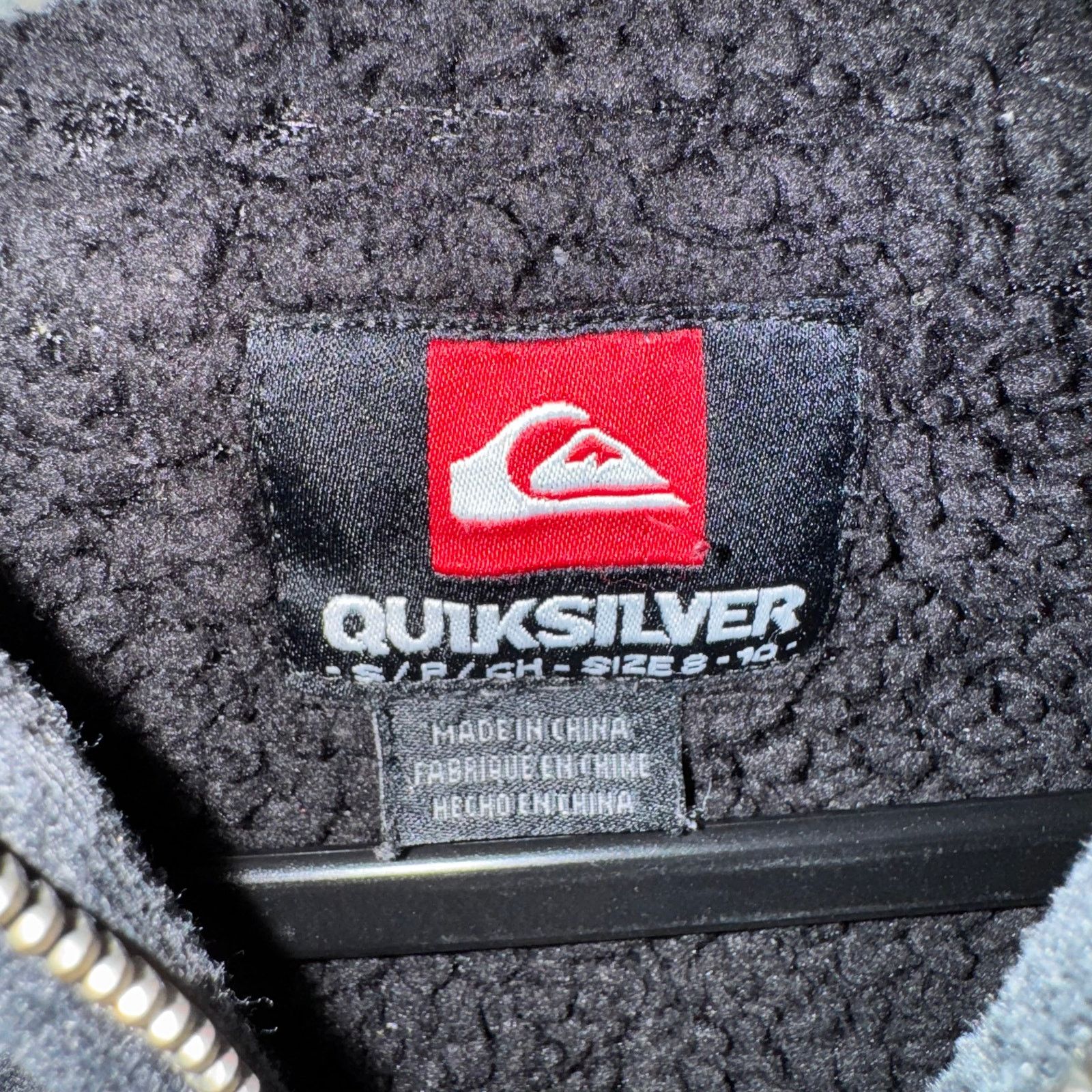 Quiksilver Vintage Y2K quiksilver surf skate embroider 2000s zip hoodie Size US S / EU 44-46 / 1 - 3 Thumbnail