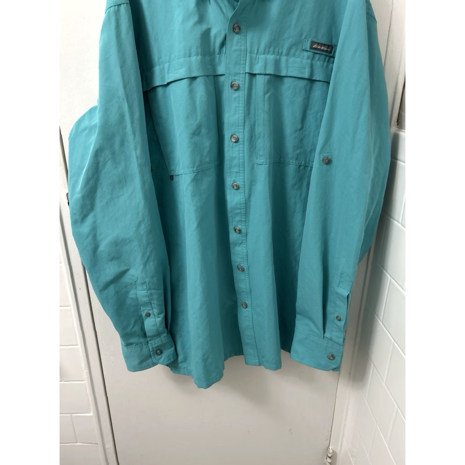 Eddie Bauer VINTAGE Eddie Bauer Shirt Mens XL Aqua Blue Button Down Fishing Outdoor L/S Size US XL / EU 56 / 4 - 3 Thumbnail