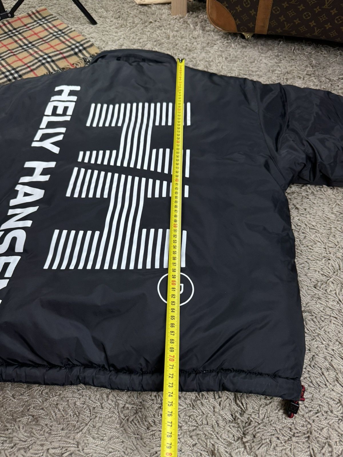Helly Hansen Reversible puffer jacket Helly Hansen original casual item Size US L / EU 52-54 / 3 - 6 Thumbnail