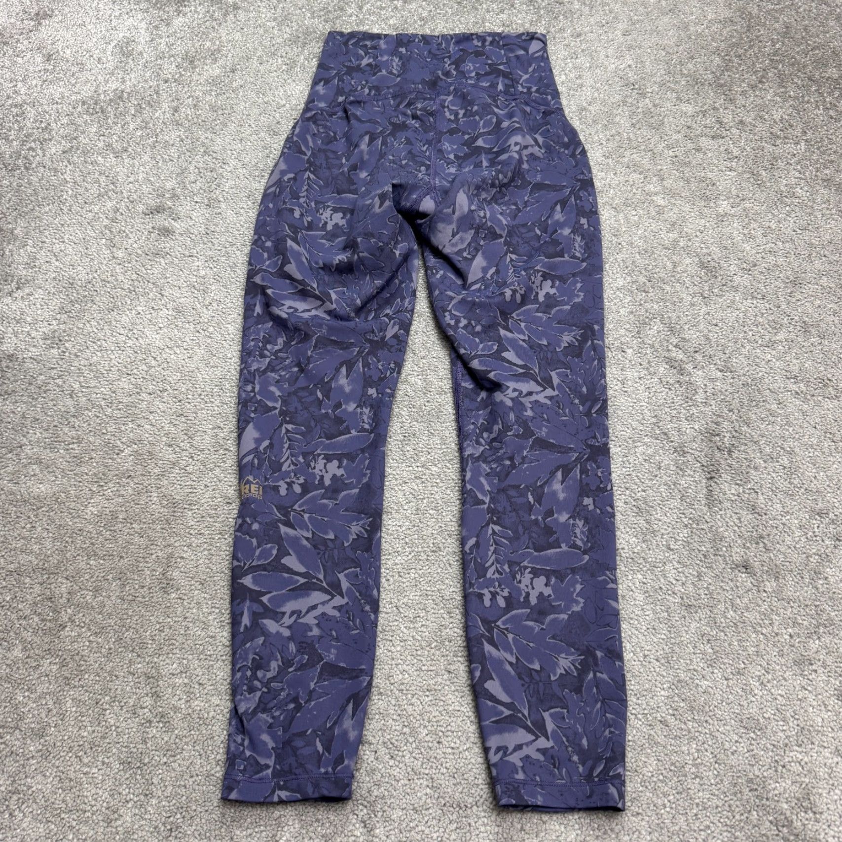 Vintage REI Co-Op Floral Cropped Leggings Womens Small Blue Pocket Activewear Outdoor Size 28" / US 6 / IT 42 - 2 Thumbnail