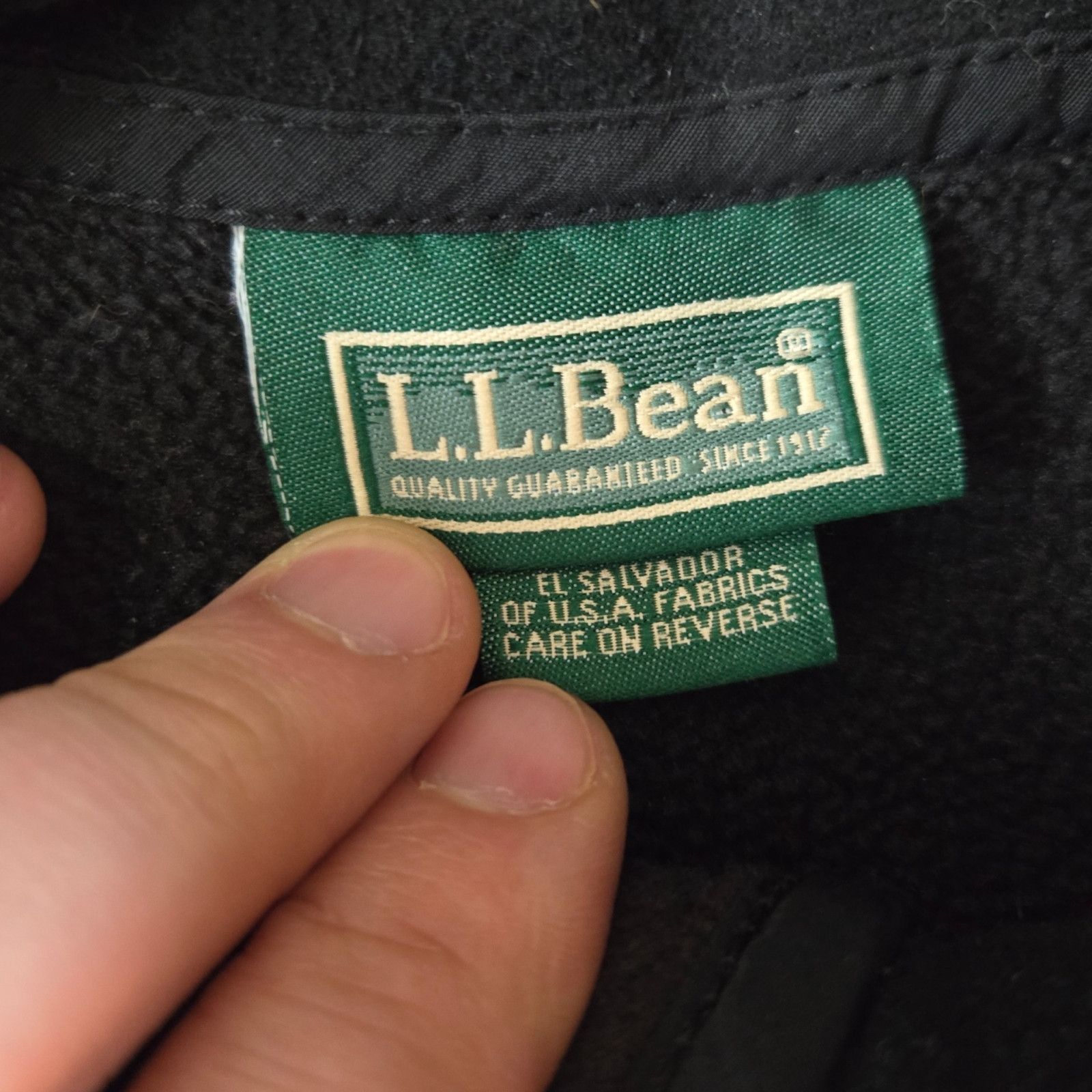 L.L. Bean L L Bean Black Fleece Vest Size Medium Size US M / EU 48-50 / 2 - 4 Thumbnail