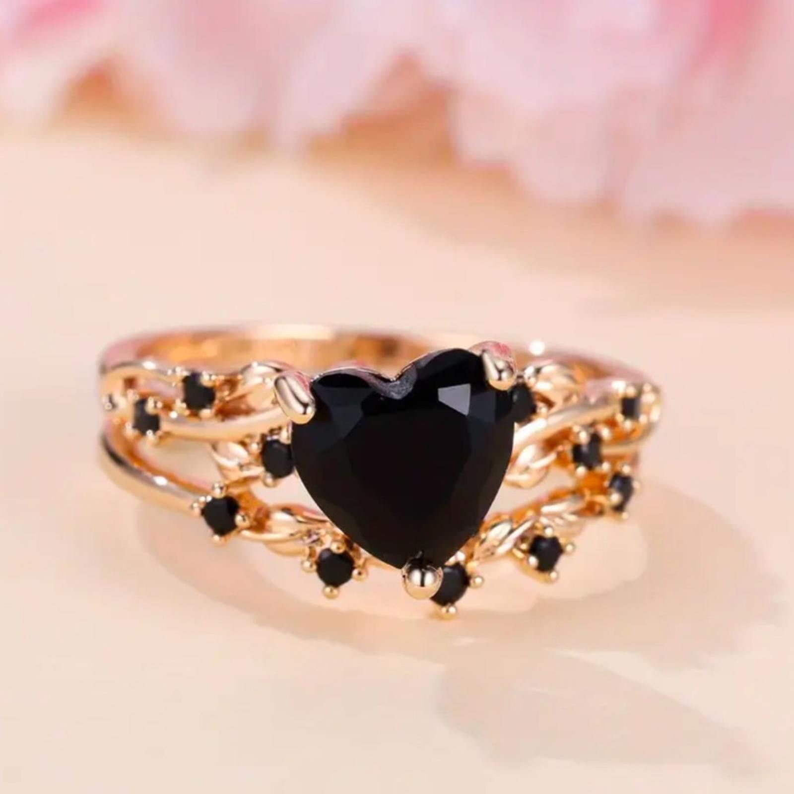 Designer Black Gemstone Floral Vine Pattern Ring Gold Finish SZ 7 Size ONE SIZE - 5 Thumbnail