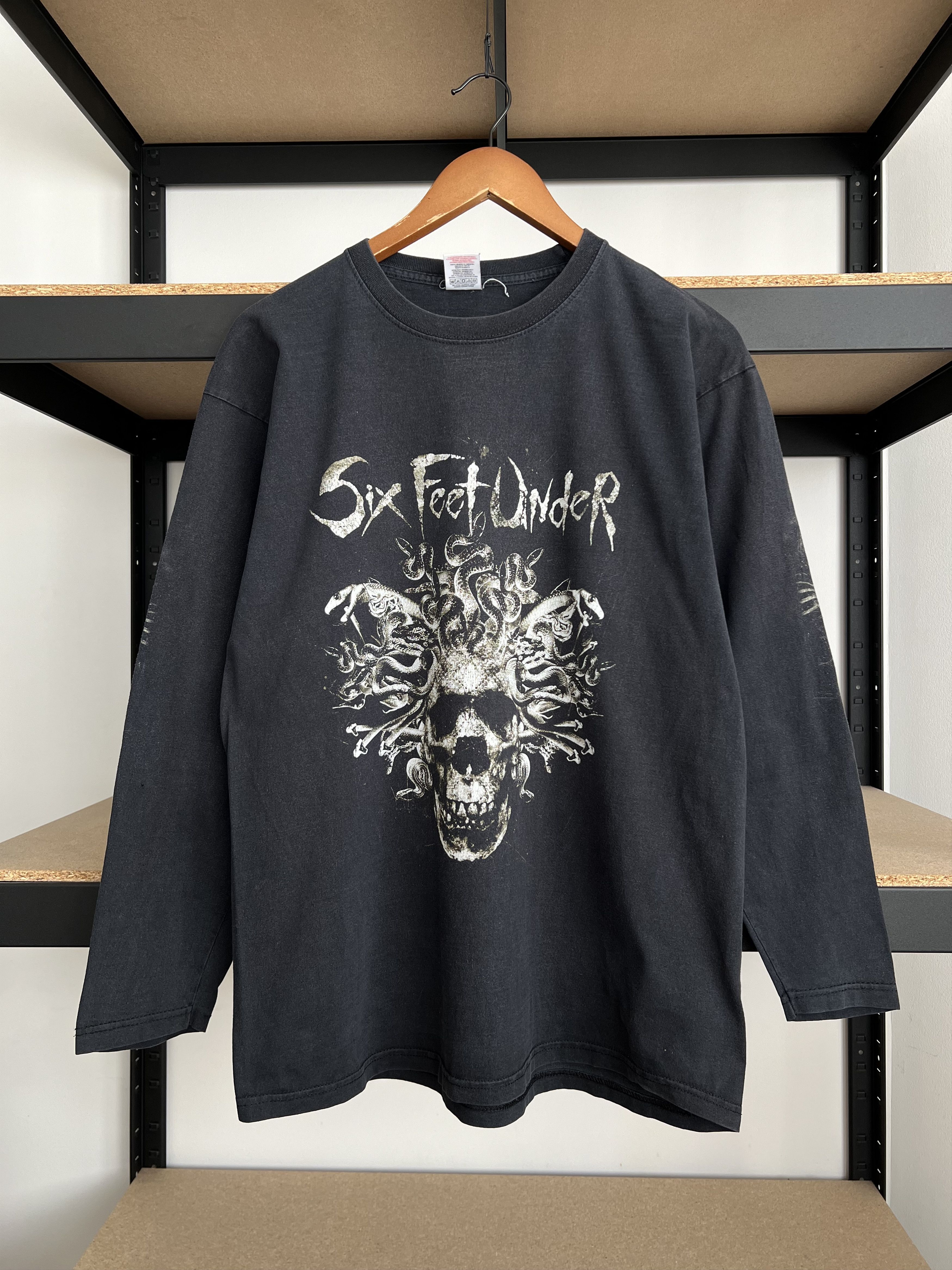 Band Tees Vintage 2000s Six Feet Under Death Rituals Skull Snake Size US L / EU 52-54 / 3 - 4 Thumbnail