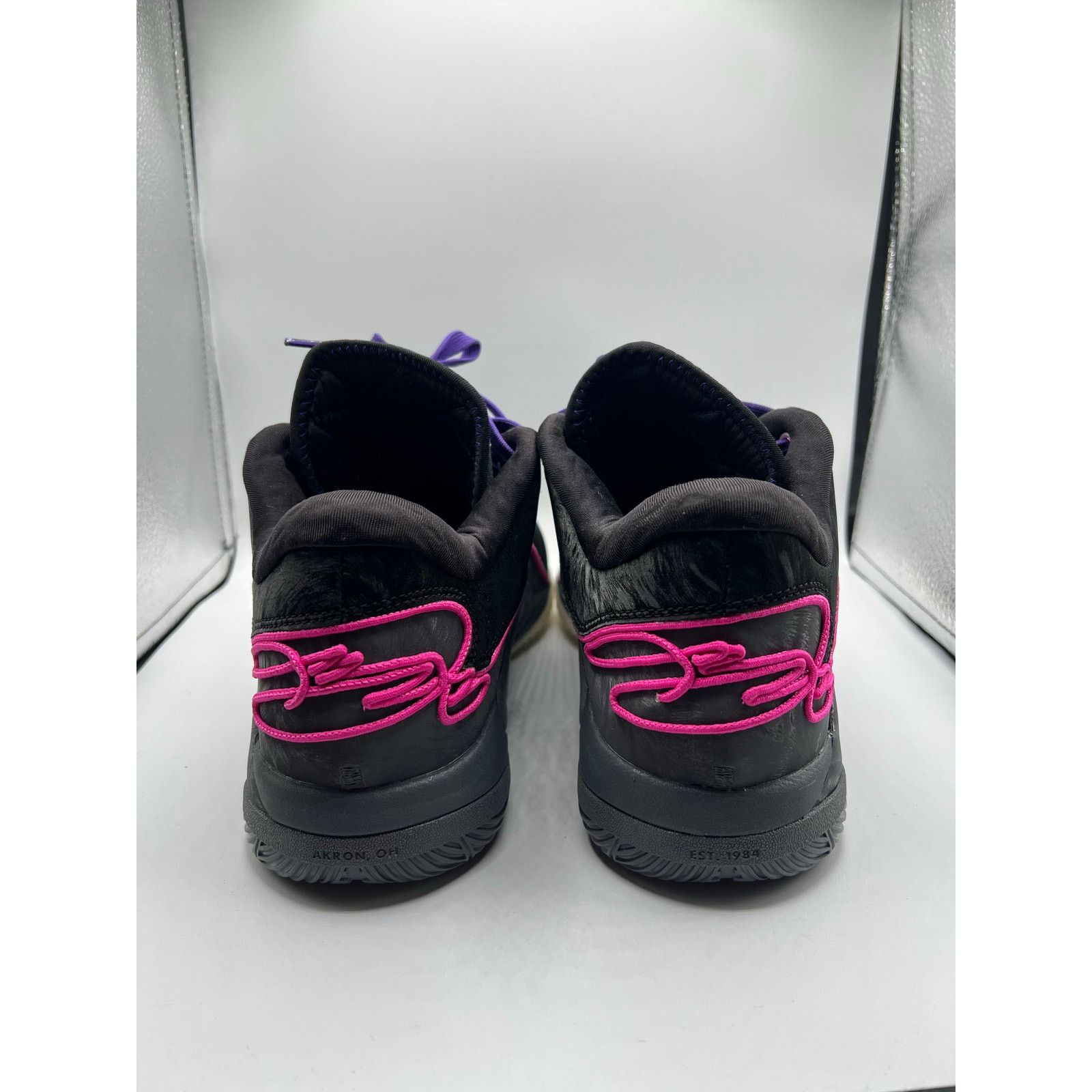 Nike Nike LeBron 22 “Blacklight” size 12 men’s Size US 12 / EU 45 - 4 Thumbnail