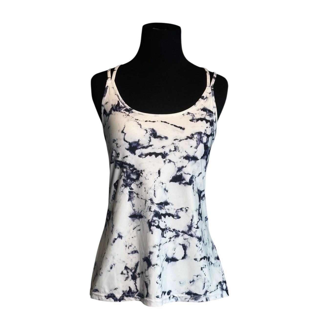 Old Navy Old Navy white purple bra build in tank top size medium Size M / US 6-8 / IT 42-44 - 1 Thumbnail