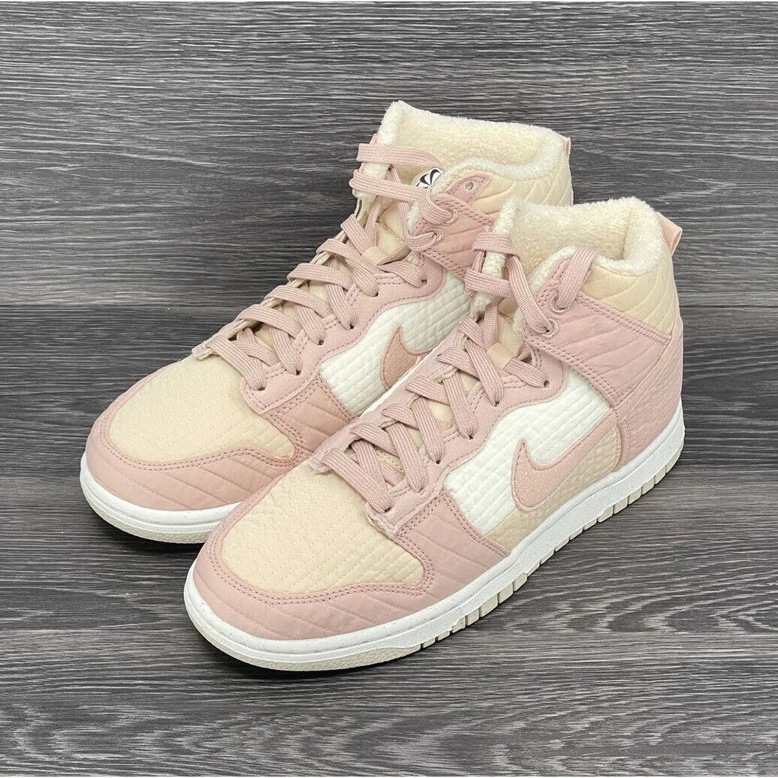 Nike WMNS Nike Dunk High "Toasty Pink" | Size 7W [new] DN9909-200 Size US 7 / IT 37 - 1 Thumbnail