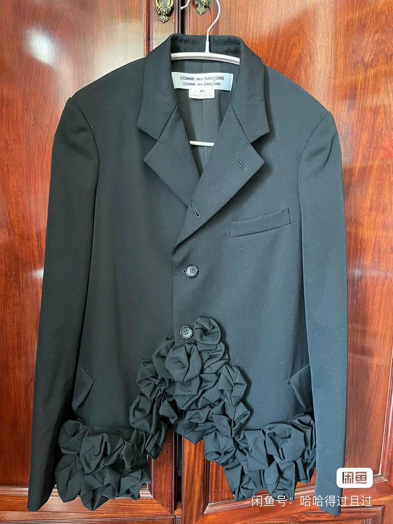 Comme des Garcons Comme Des Garcons Rose Hem Suit Size XS / US 0-2 / IT 36-38 - 1 Thumbnail