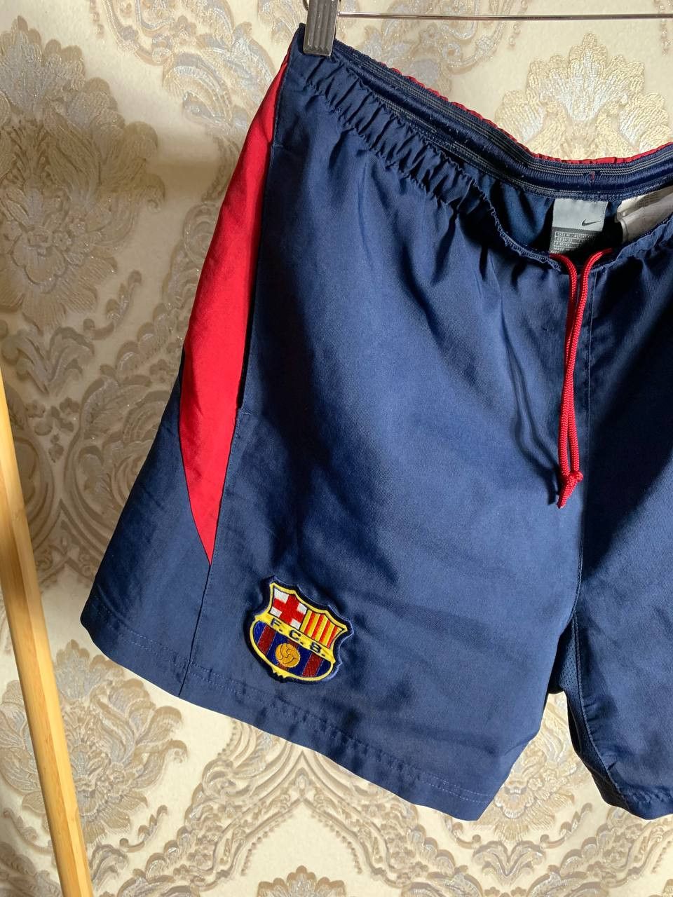 Nike Vintage Nike FC Barcelona Spain Soccer Jersey Retro Y2K Size US M / EU 48-50 / 2 - 2 Thumbnail